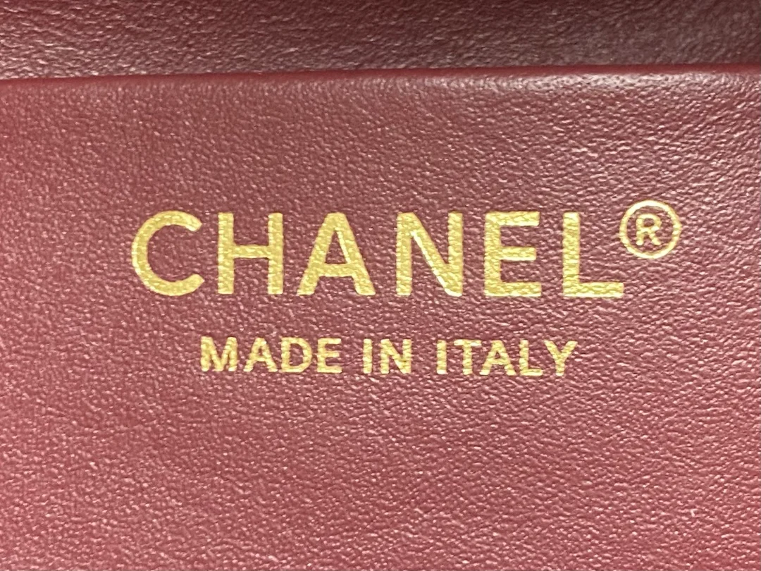 Chanel AS6424 Mini Flap in Black Shiny Calfskin