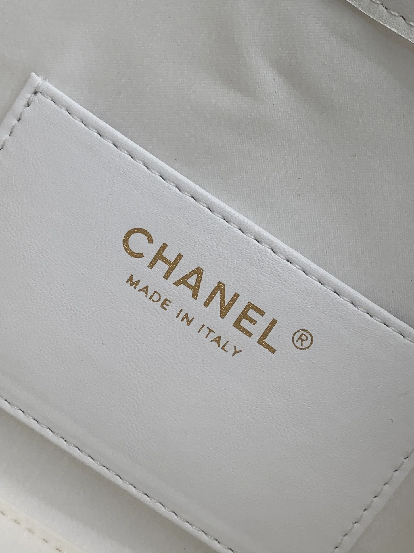 Chanel 25 Small Hobo in Cream White Braided Raffia