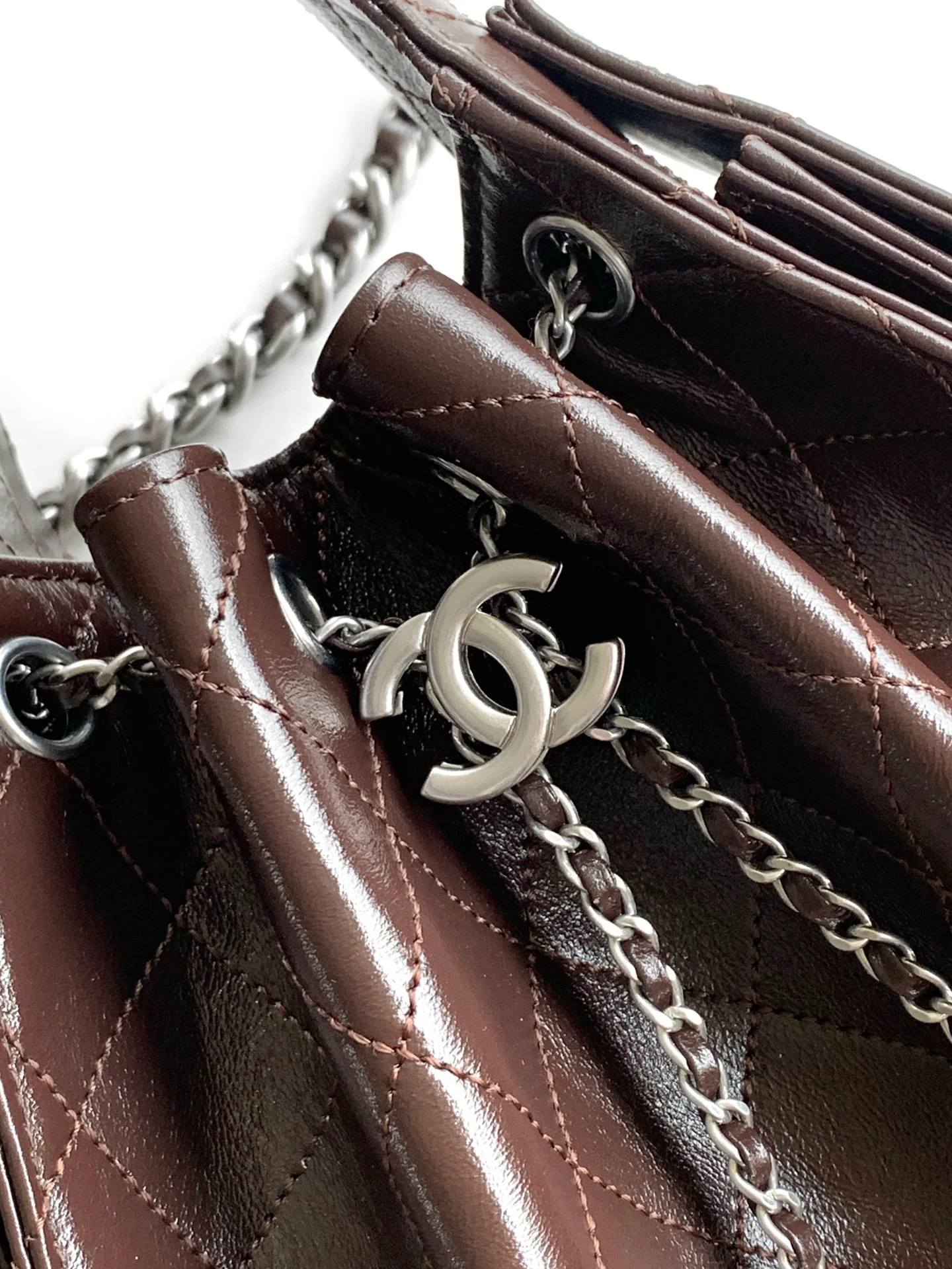 Chanel 25 Small Hobo in Coffee Brown Calfskin