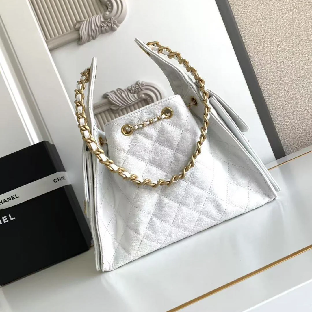 Chanel 25 Small Hobo in White