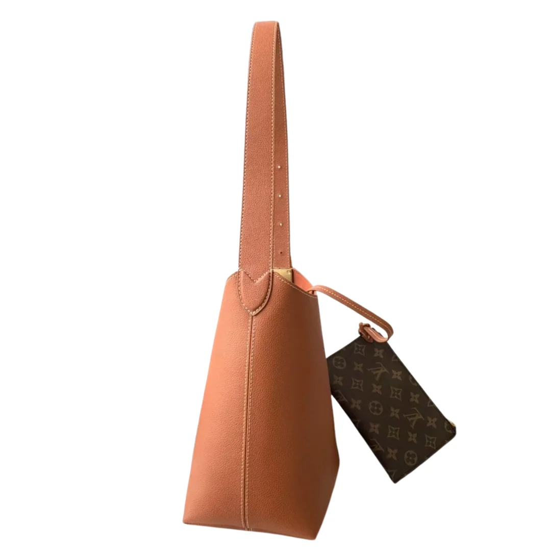 Louis Vuitton Low Key Lock PM M25468