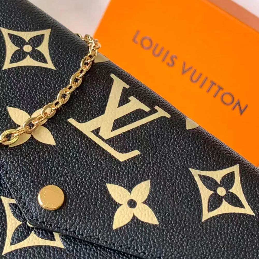 Louis Vuitton Pochette Félicie chain bag