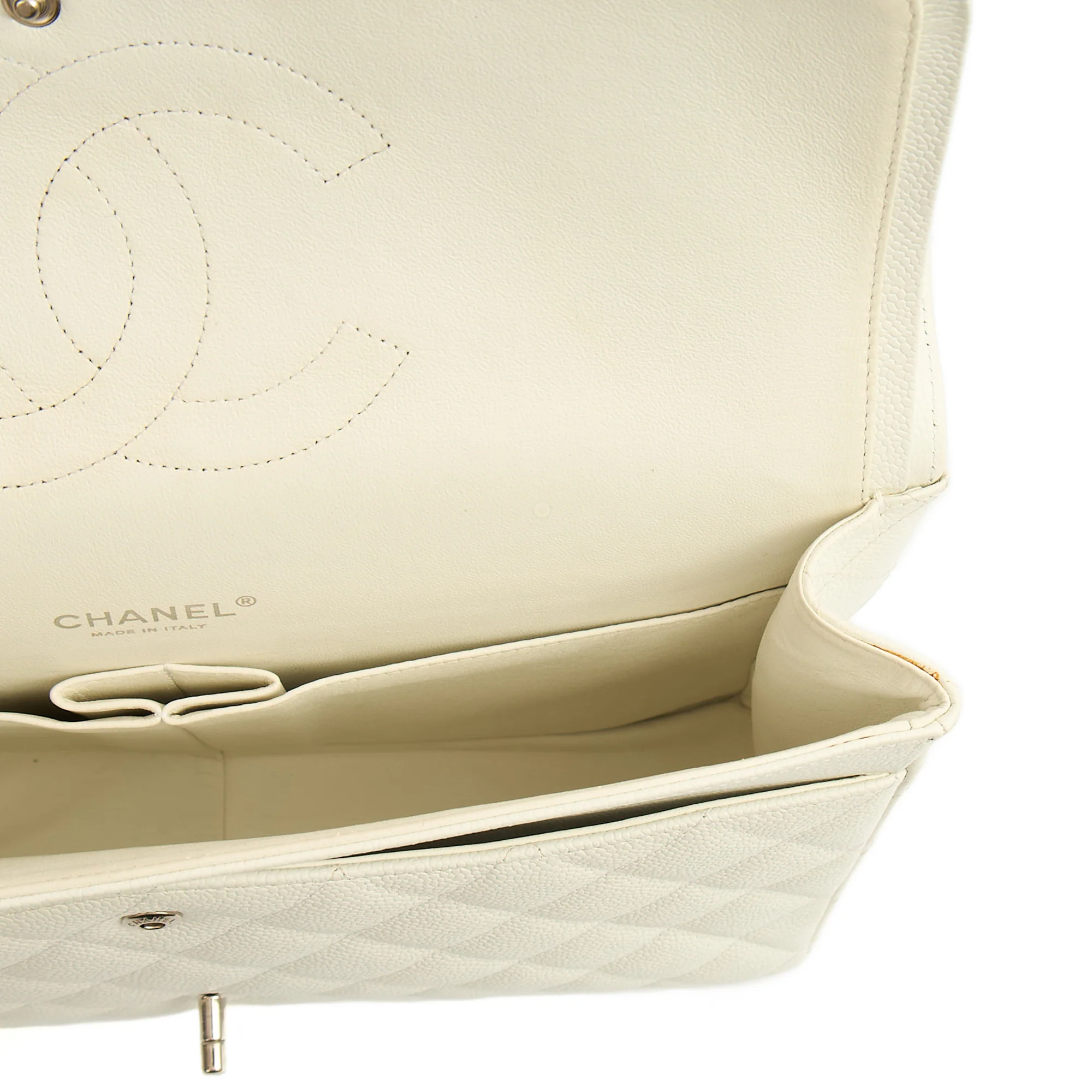 Picture of Chanel Shoulder Bag Classic - Maxi in White, Caviar Leather