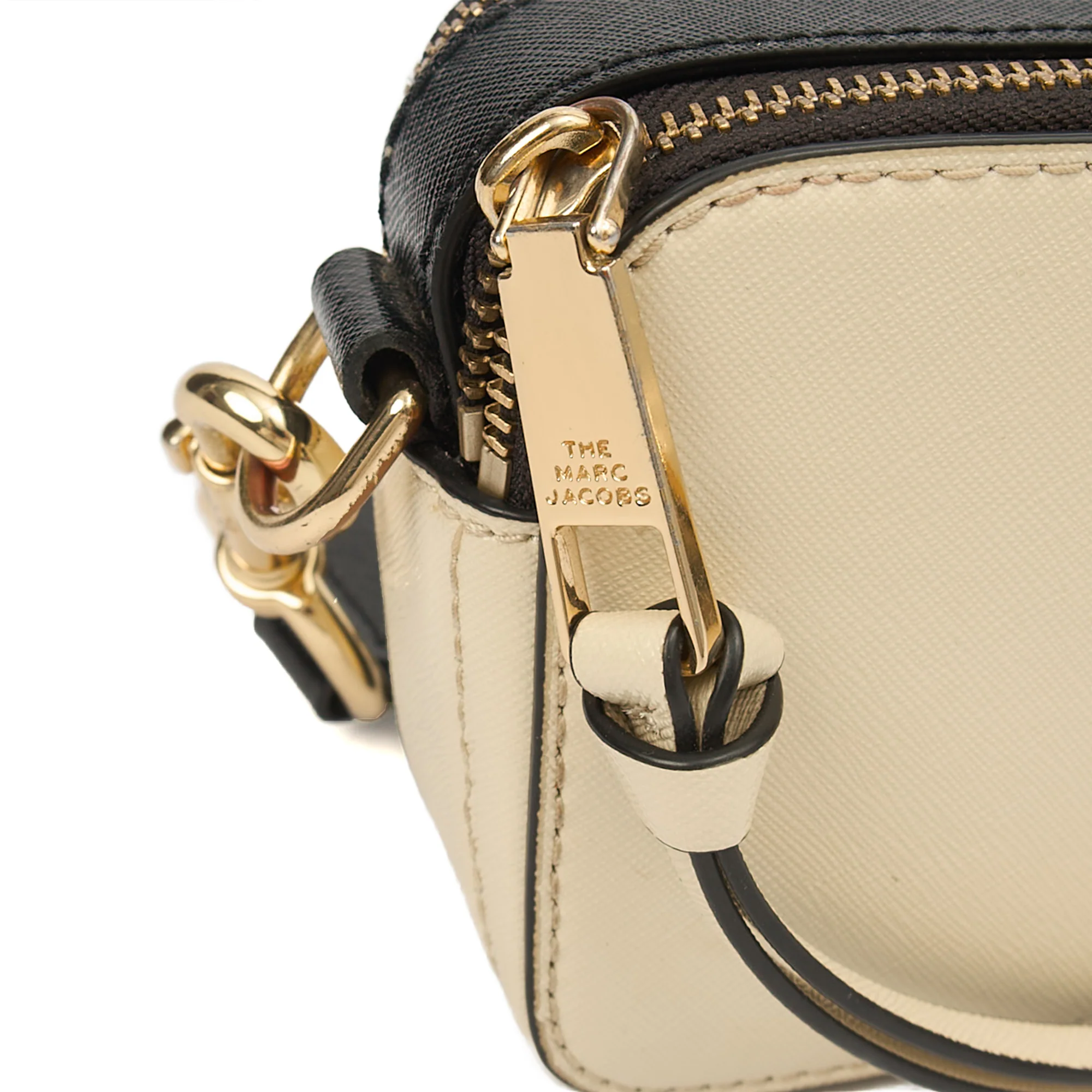 Picture of Marc Jacobs Cross Body Snapshot in Multi, Leather