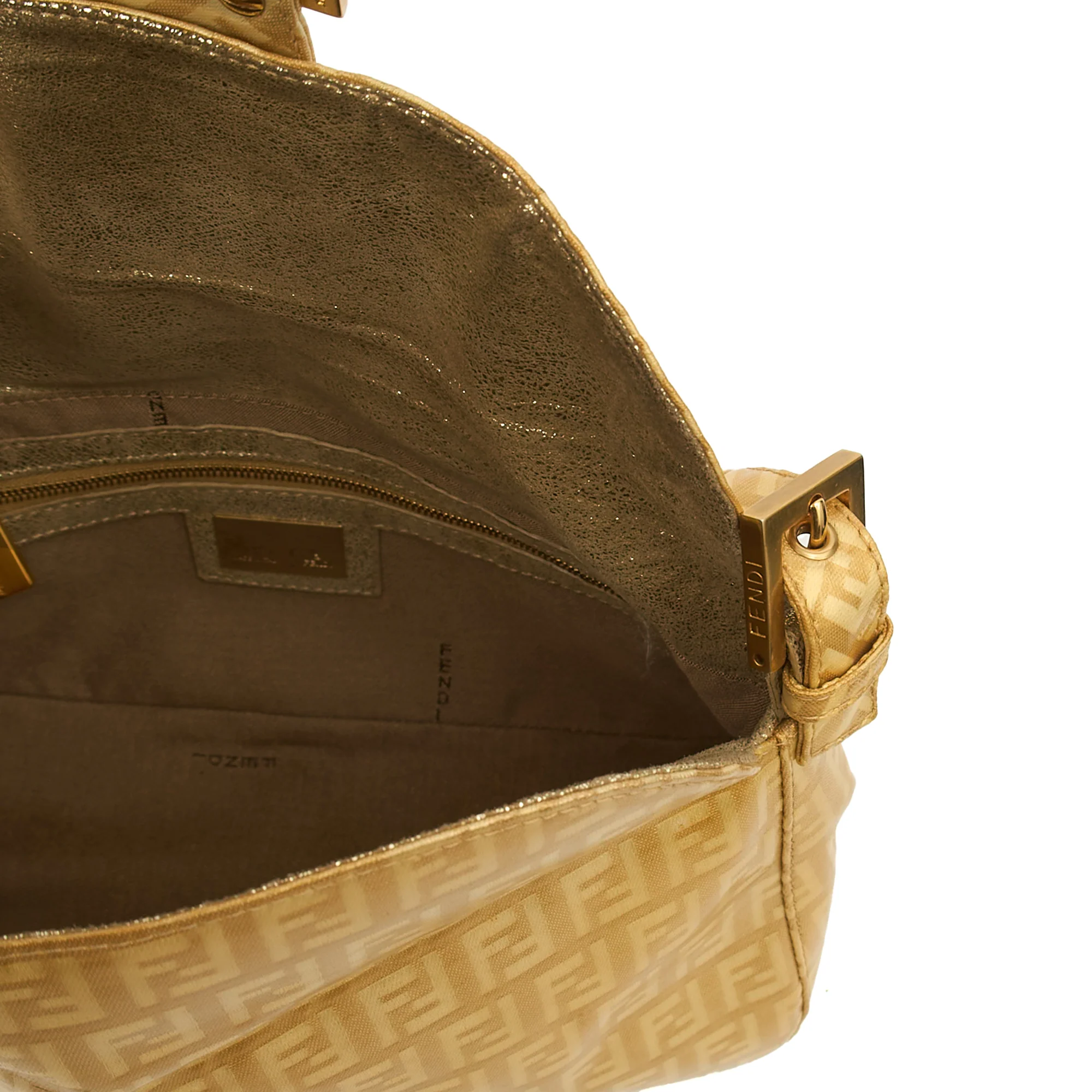Picture of Fendi Shoulder Bag Baguette in Metallic, Patent Leather