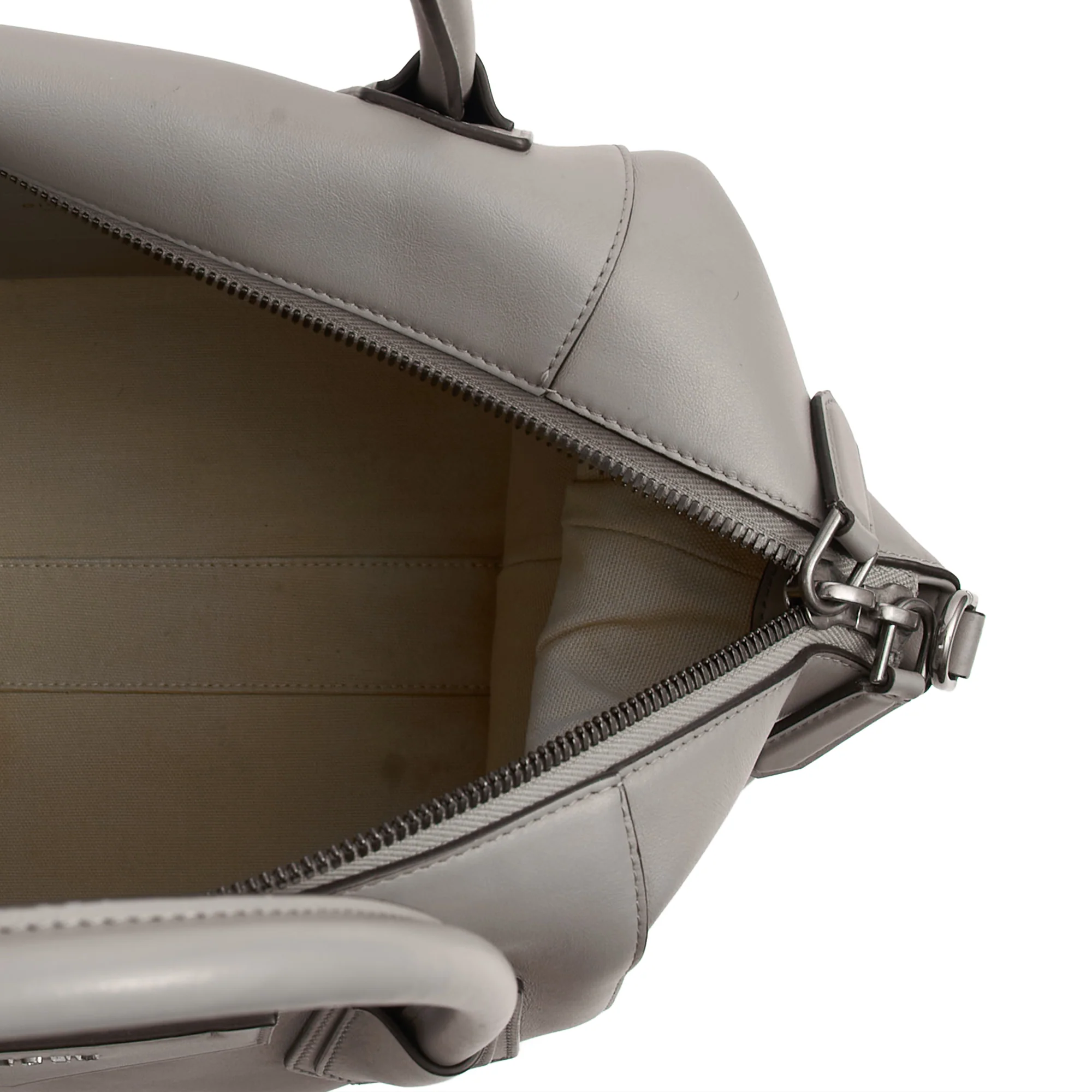 Picture of Givenchy Tote Antigona Soft - Medium in Grey, Leather