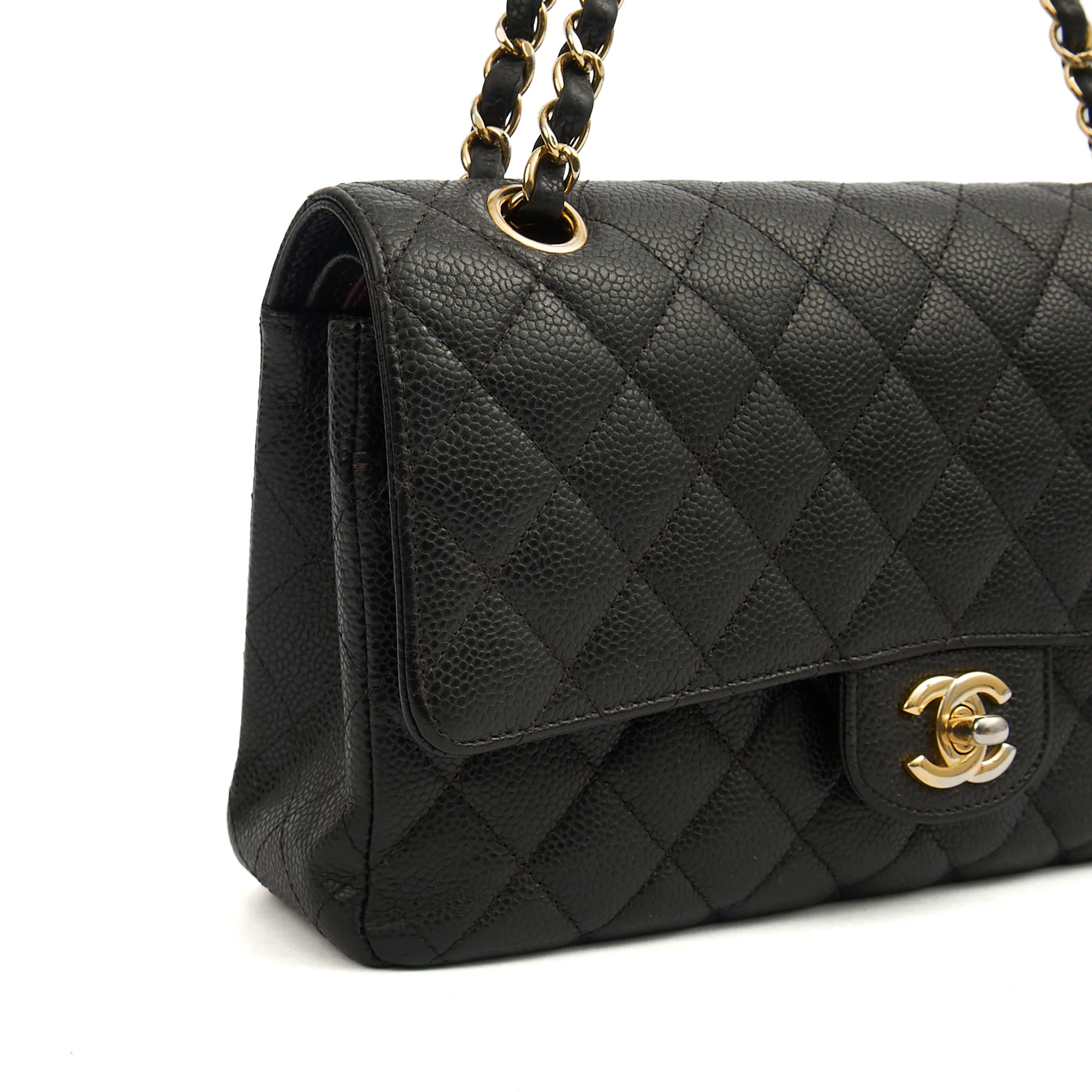 Picture of Chanel Shoulder Bag Classic Double Flap - Medium in Black, Caviar Leather