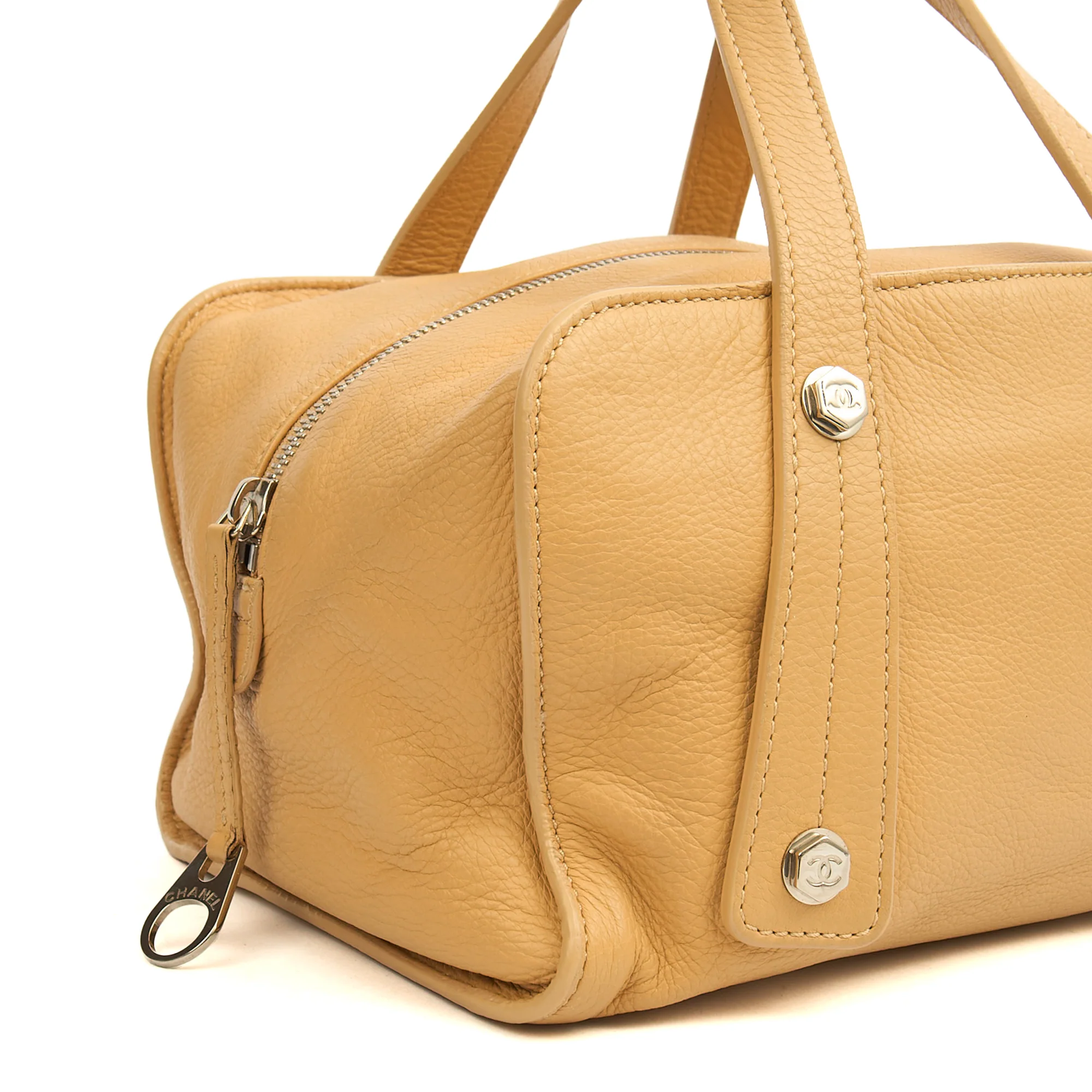 Picture of Chanel Top Handle Bowler in Cream, Calfskin Leather