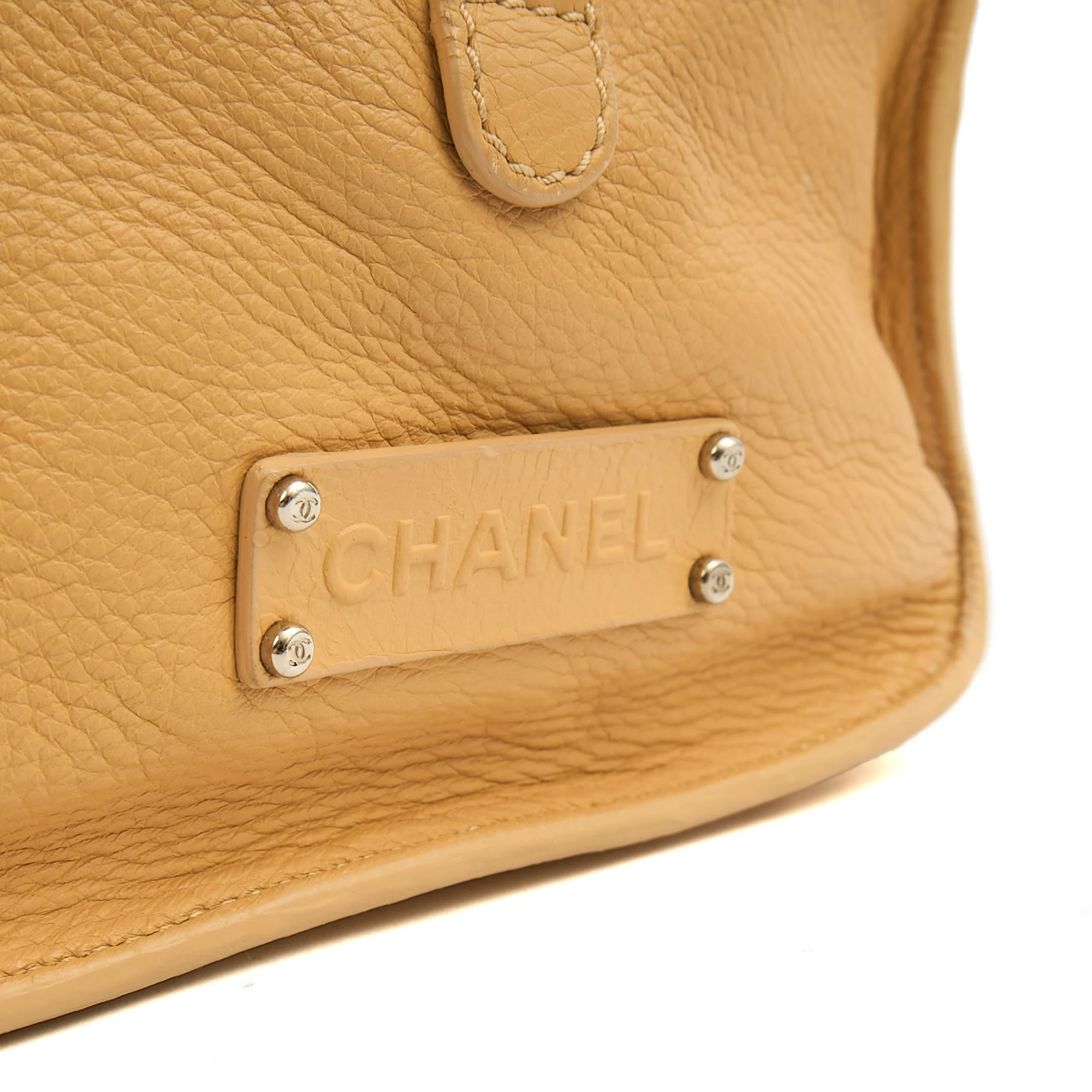 Picture of Chanel Top Handle Bowler in Cream, Calfskin Leather
