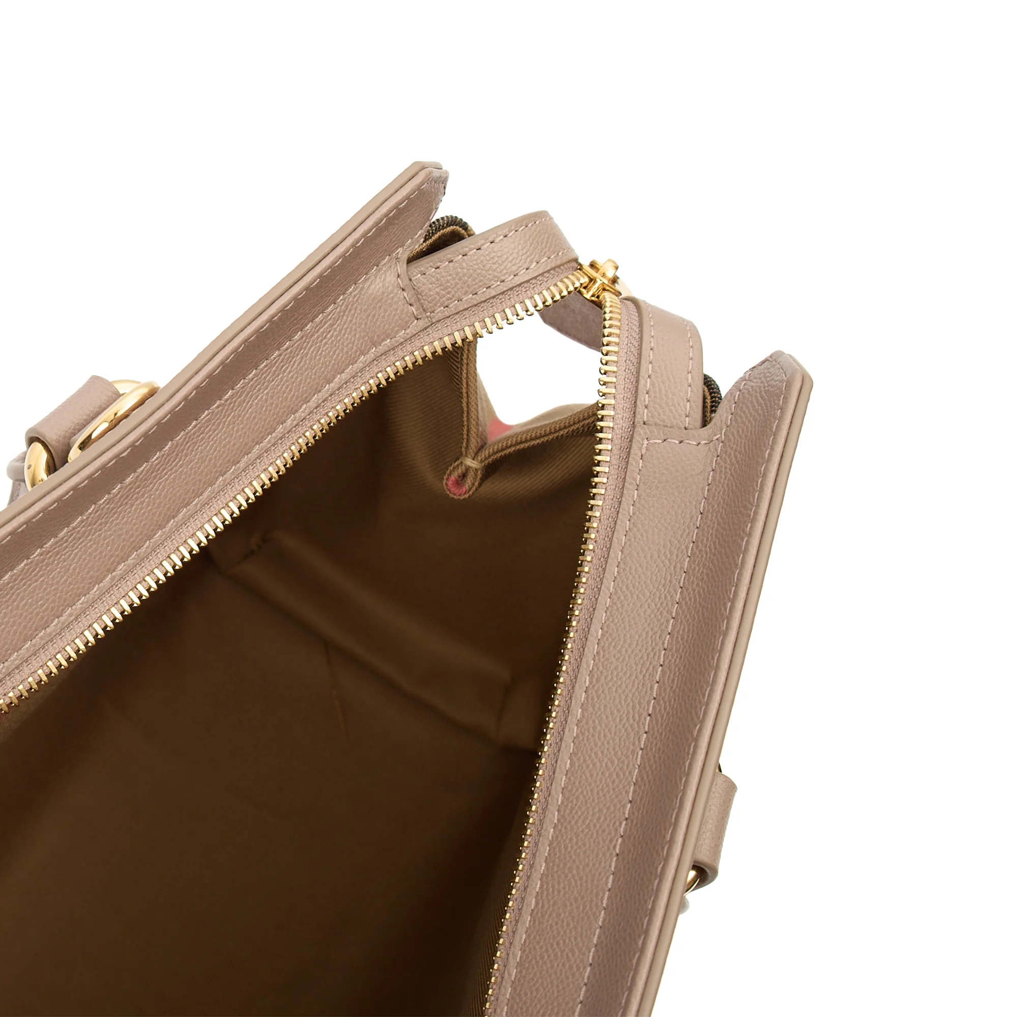 Burberry Tote Banwell Tote in Pink, Leather