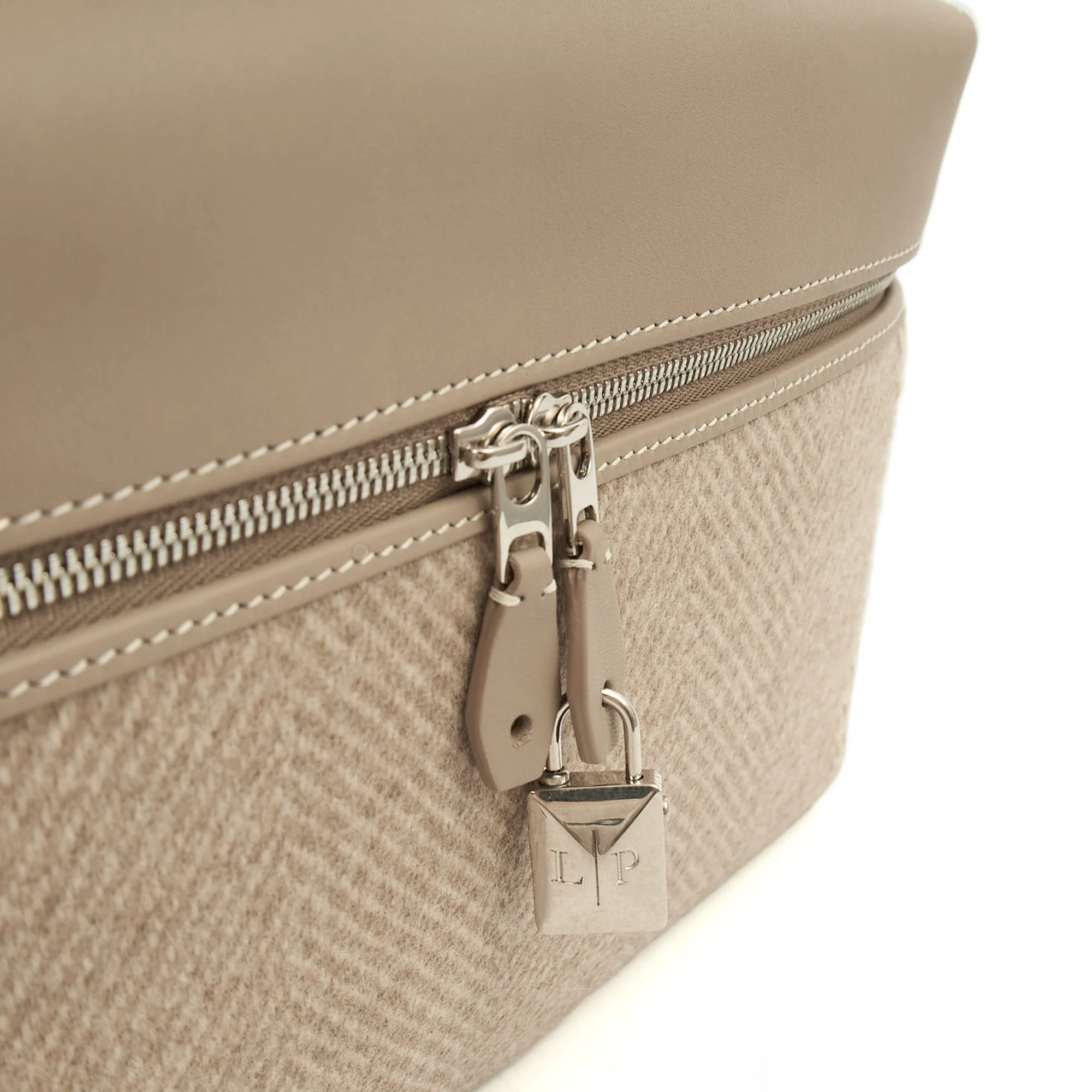 Picture of Loro Piana Cross Body L27 - Extra Pocket in Grey, Leather