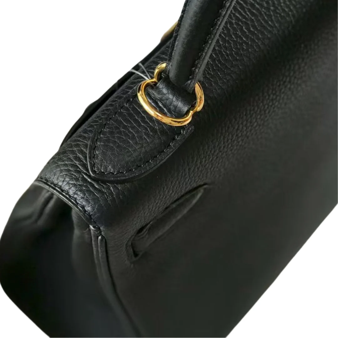 Hermès Kelly 25 Black hardware detail