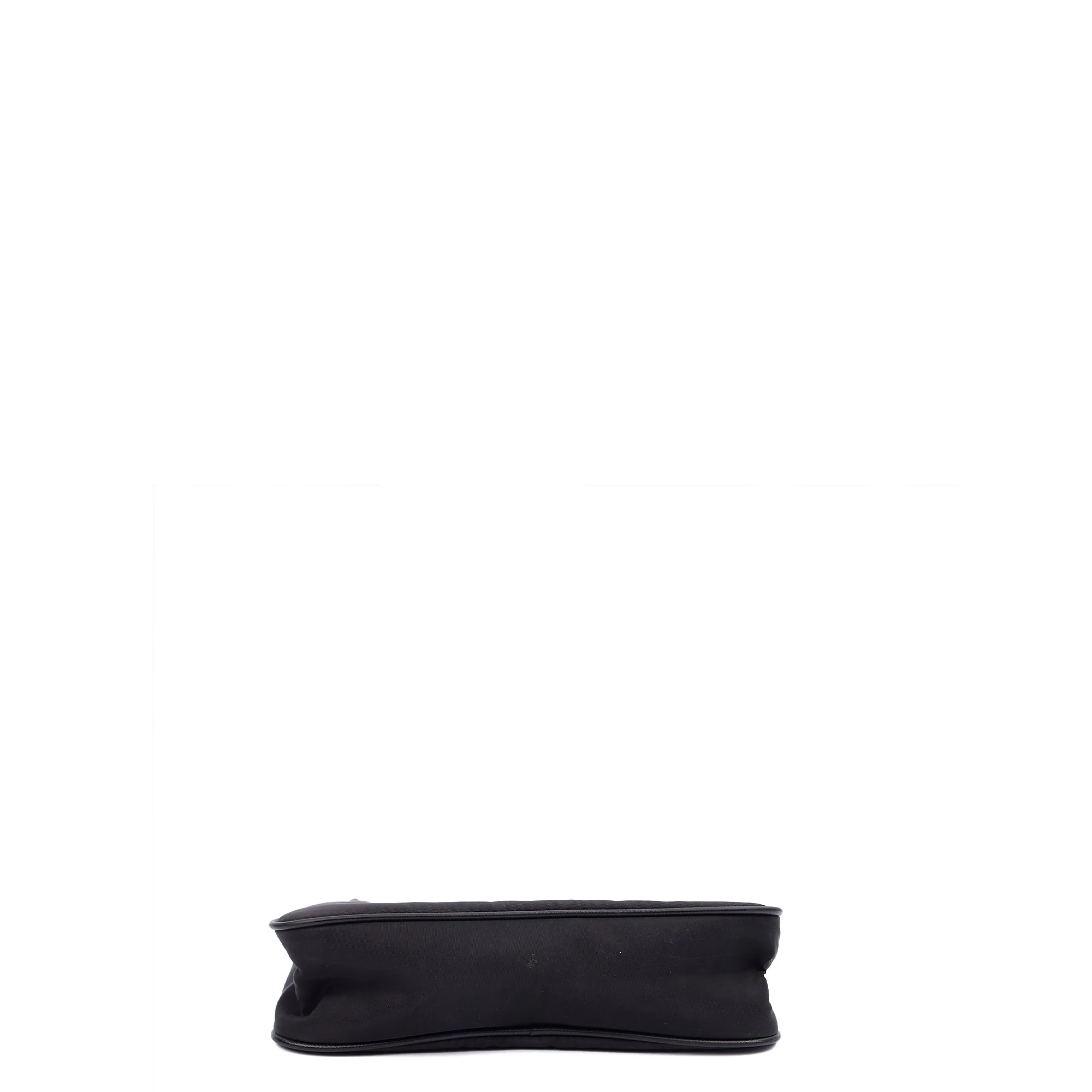 Picture of Prada Cross Body Re-Edition 2005 Re-Nylon Bag in Black, Nylon