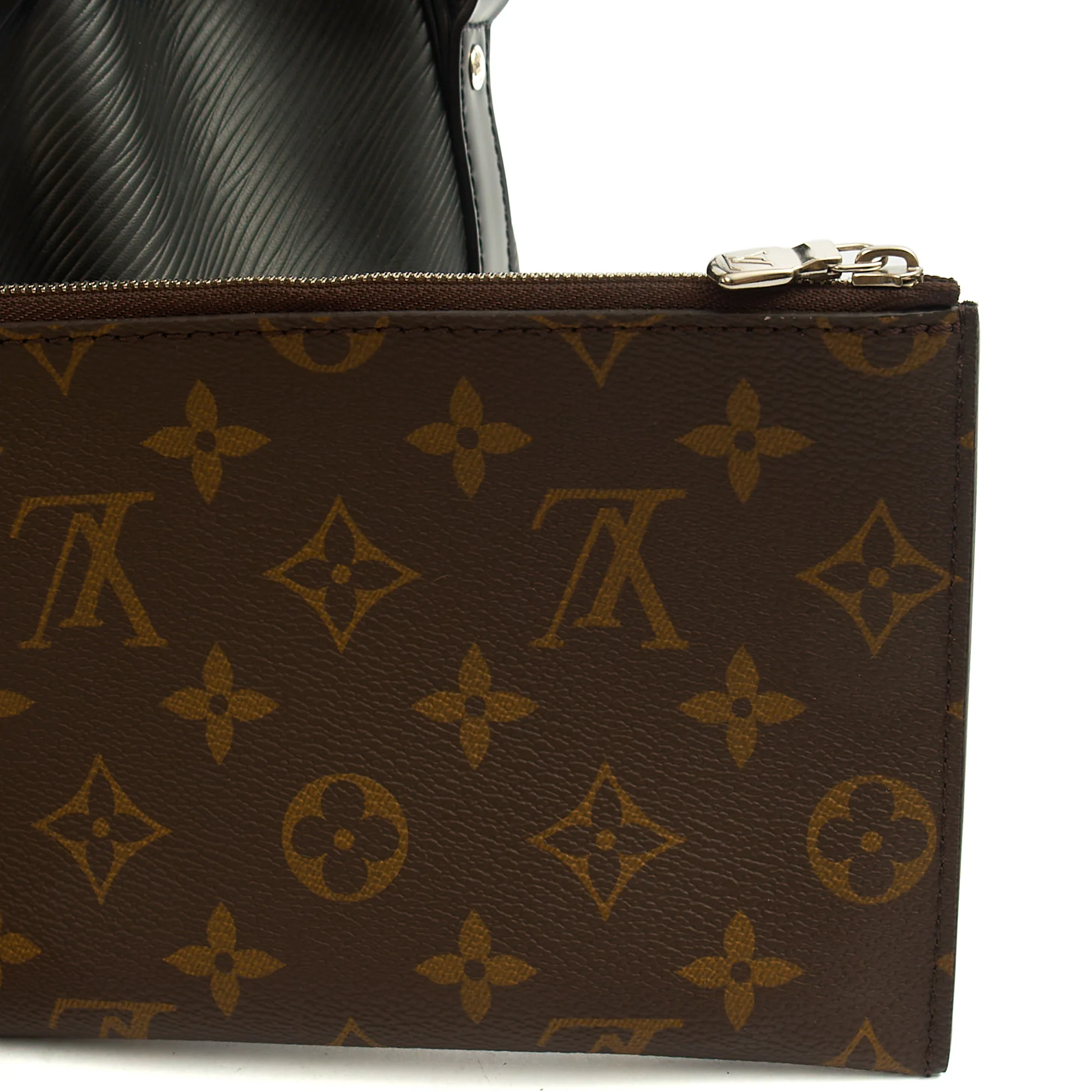 Picture of Louis Vuitton Bucket Bag Noe BB in Black, Epi Leather