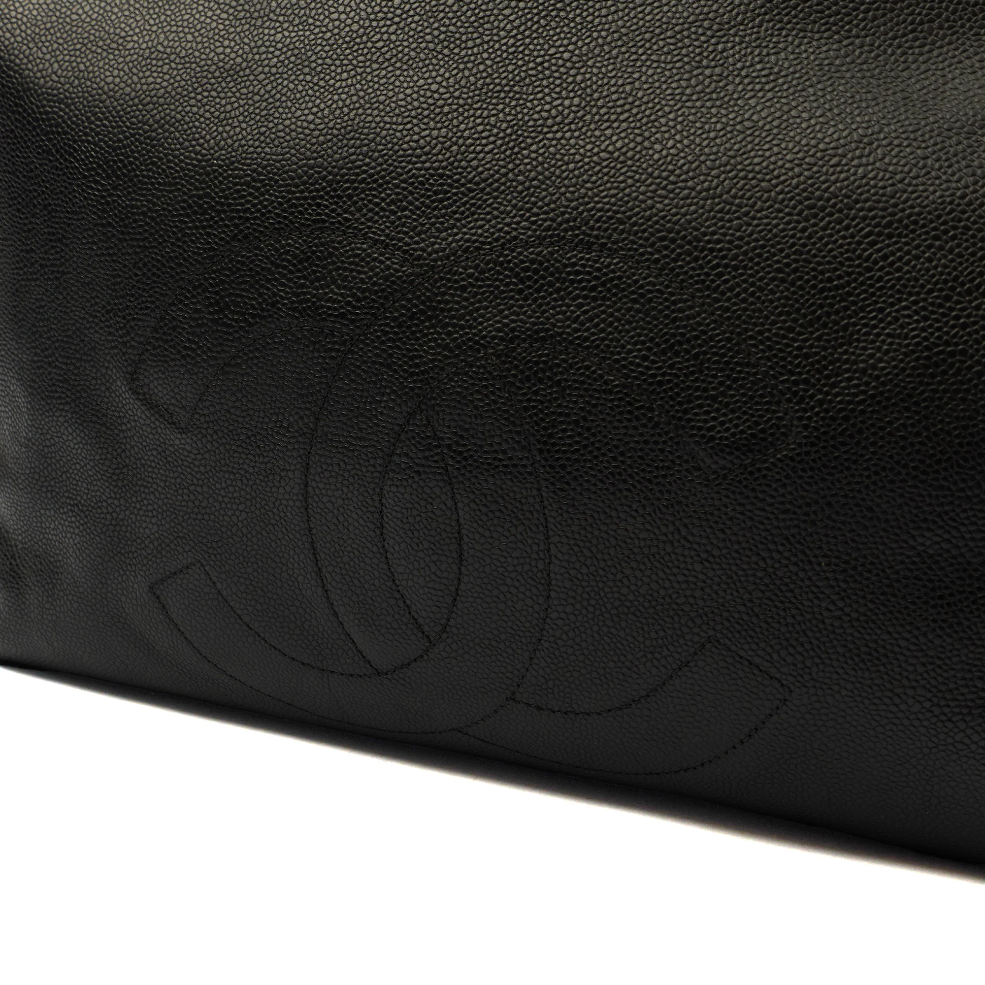 Picture of Chanel Tote Tote in Black, Caviar Leather