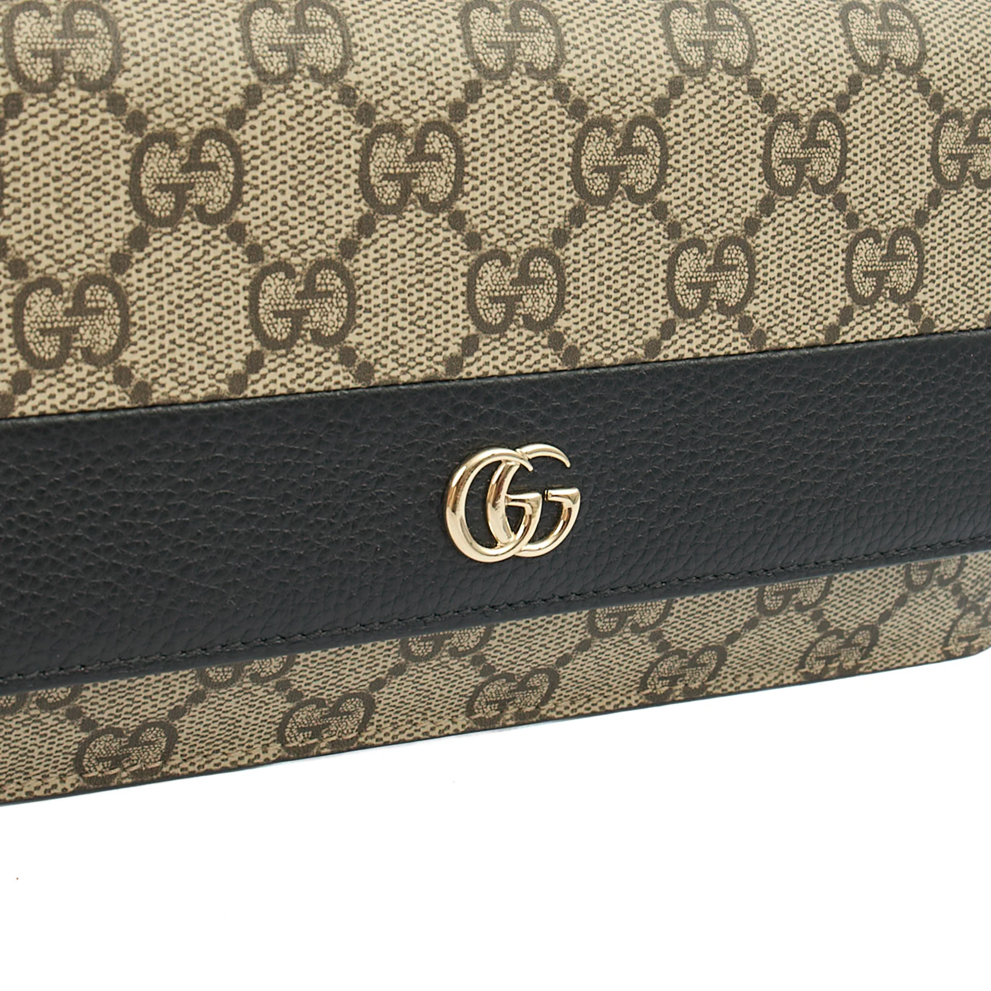 Picture of Gucci Purse Wallet in GG Supreme, Leather