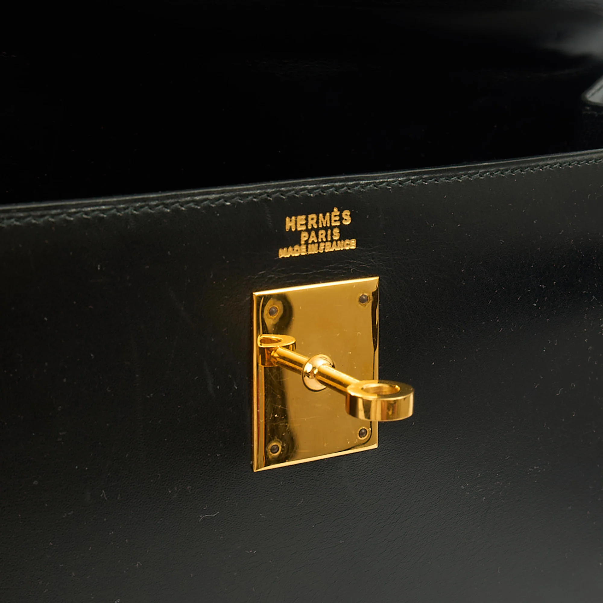 Picture of Hermes Top Handle Kelly 32 in Black, Box Calf Leather