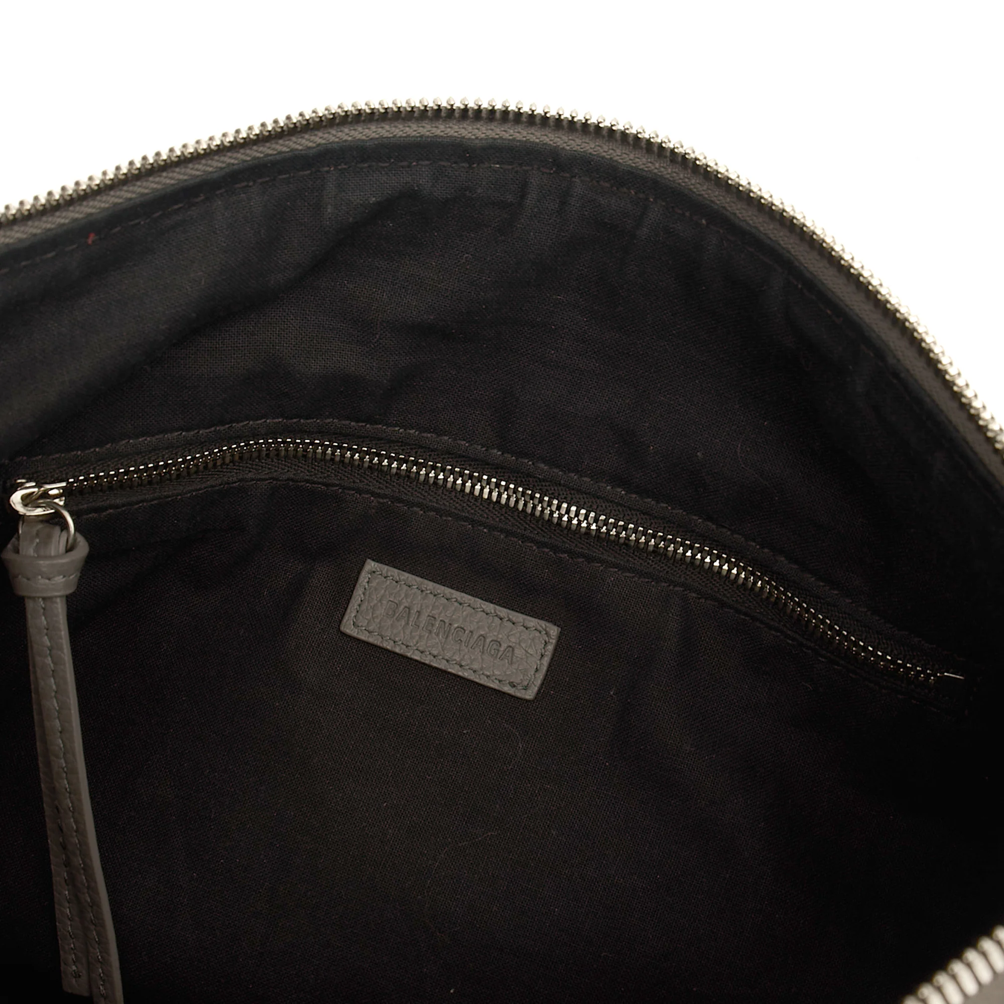 Picture of Balenciaga Cross Body Classic Day Hobo in Grey, Veau (Calfskin)