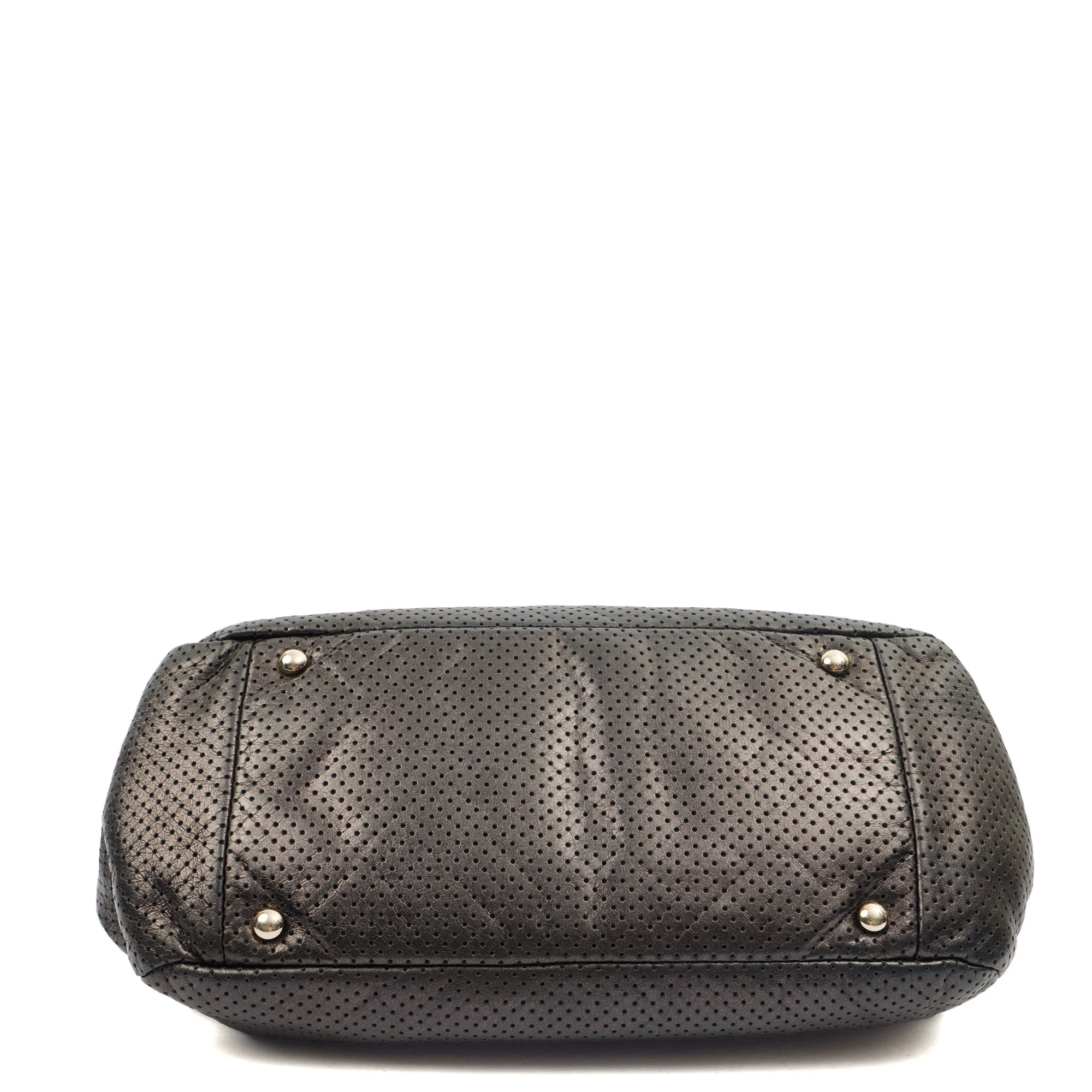 Picture of Chanel Shoulder Bag Reissue Accordion Flap in Black, Leather
