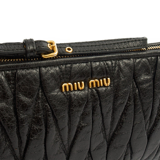 Picture of Miu Miu Clutch Matelasse Clutch in Black, Exotic Effect Leather