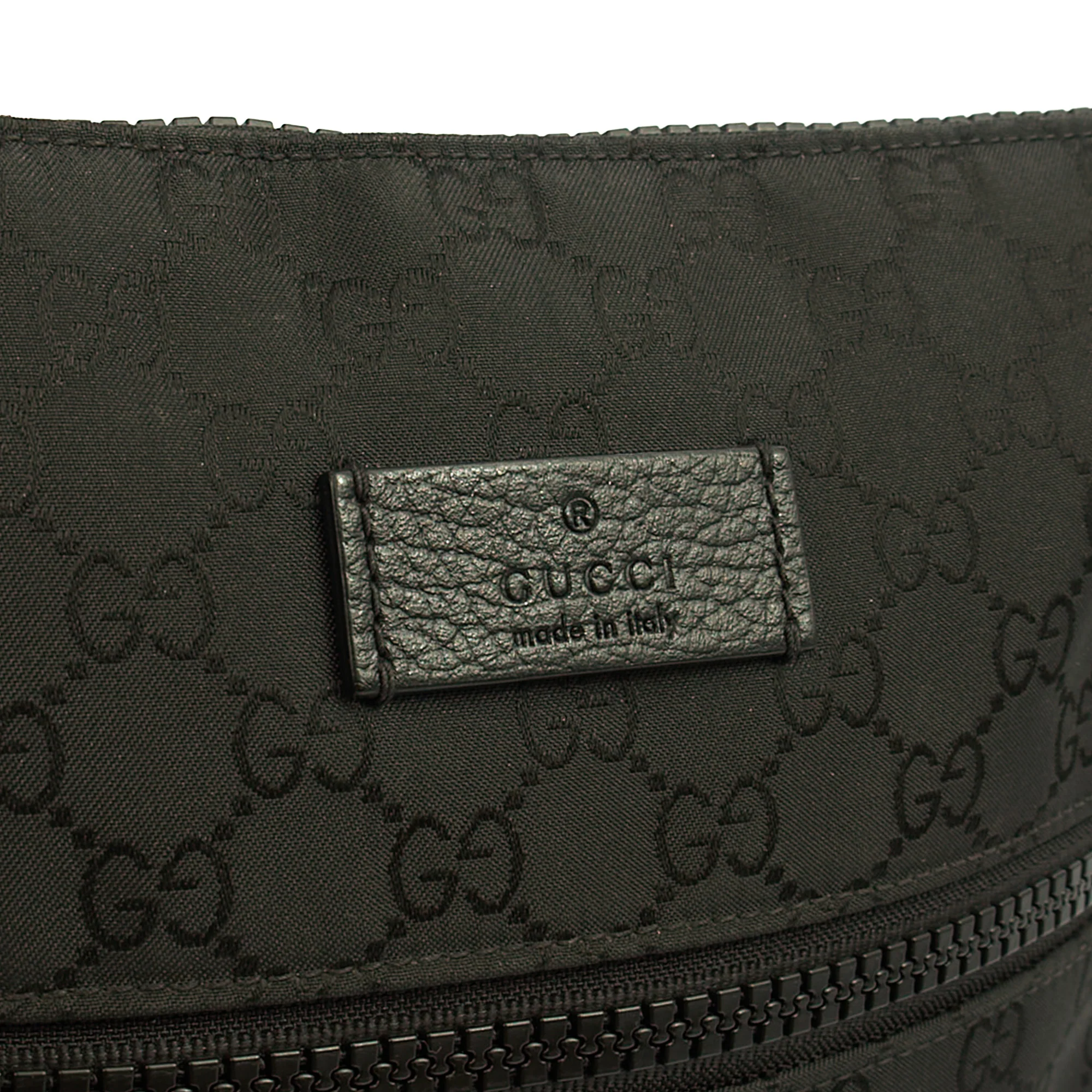 Picture of Gucci Cross Body Messenger in Black, GG Canvas
