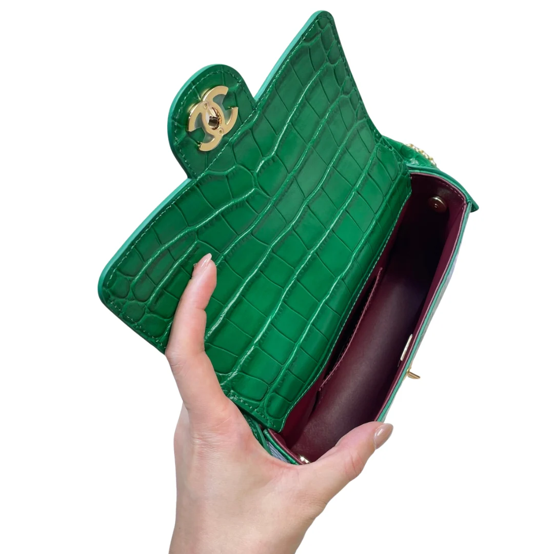 Chanel AS6424 Mini Top Handle Flap Bag in Green