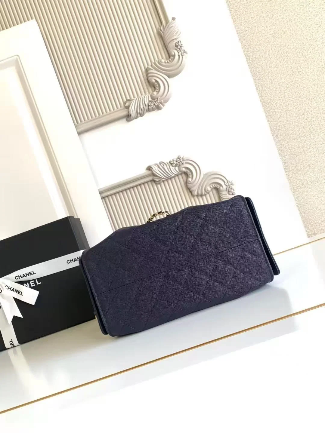 Chanel 25 Small Hobo in Navy Blue Calfskin