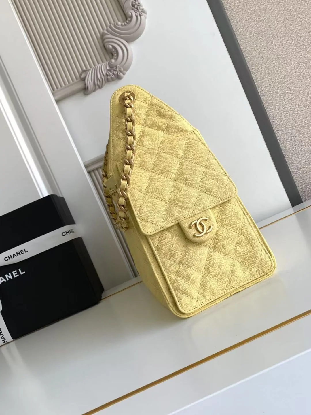 Chanel 25 Small Hobo in Yellow Calfskin