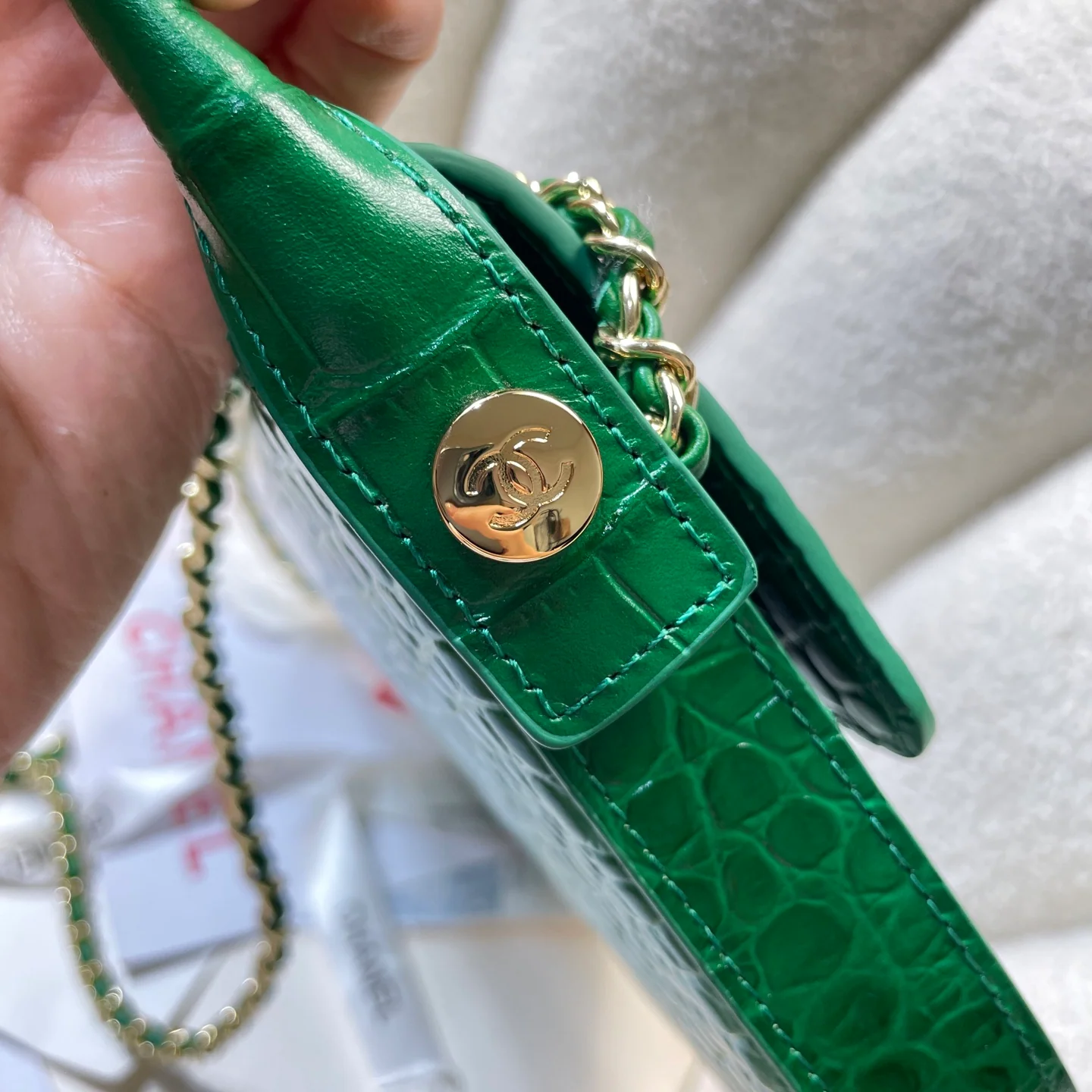 Chanel Large Crocodile-Embossed Clutch in Green