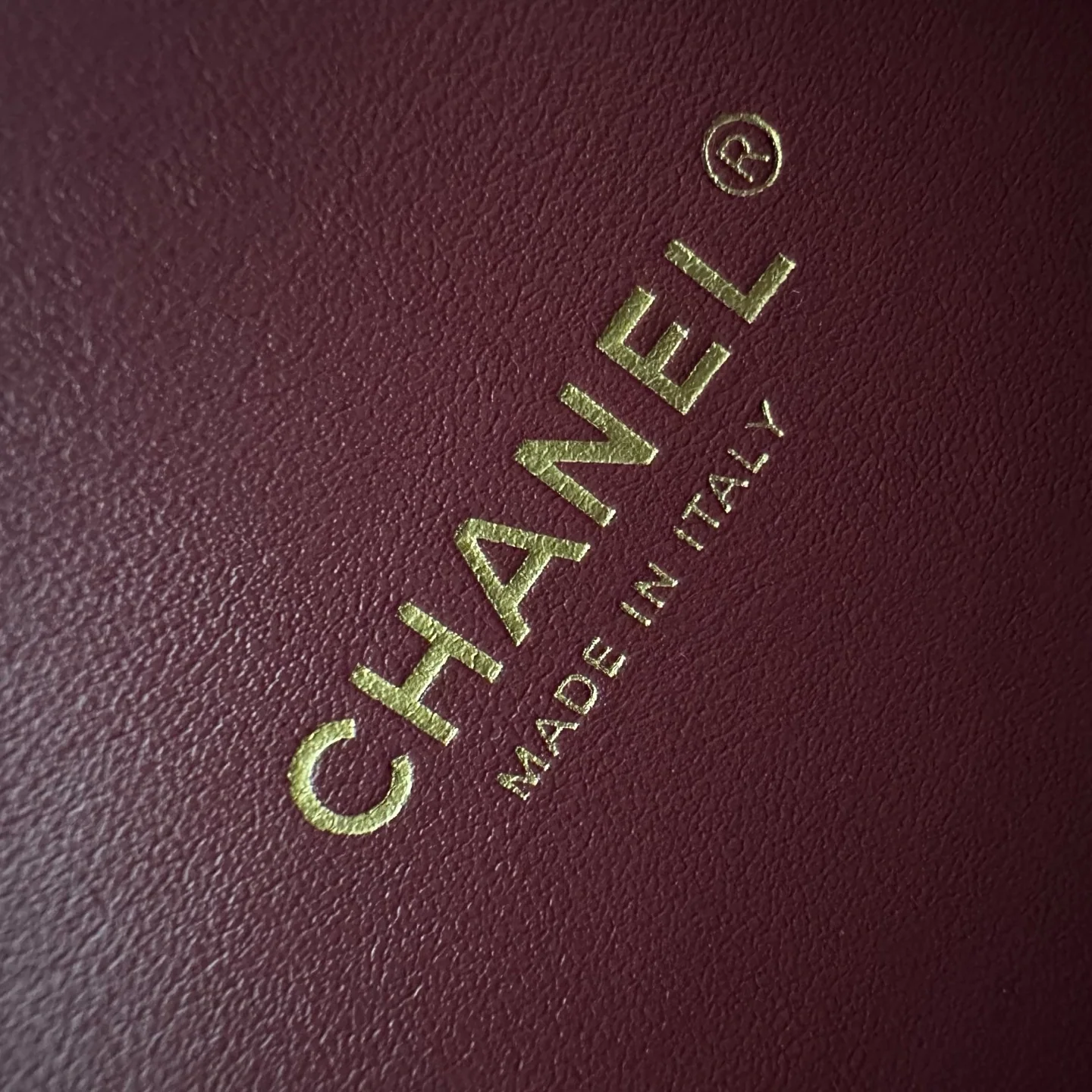 Chanel AS6390 Métiers d'Art Shopping Bag in Black