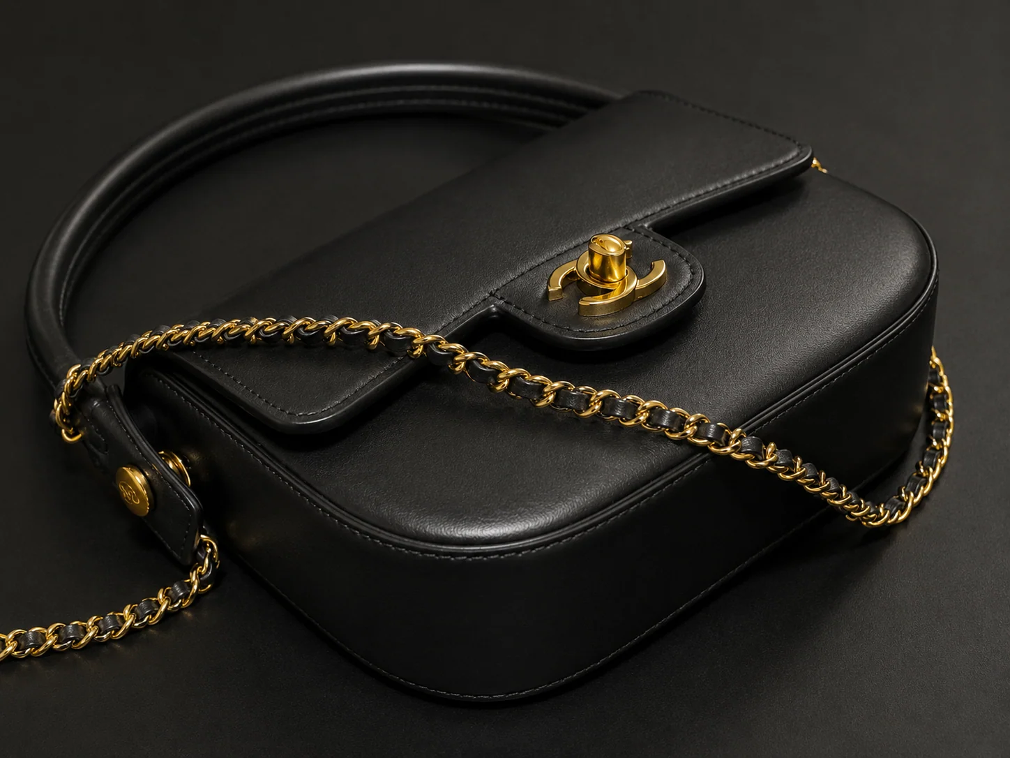 Chanel AS6424 Mini Flap in Black Shiny Calfskin