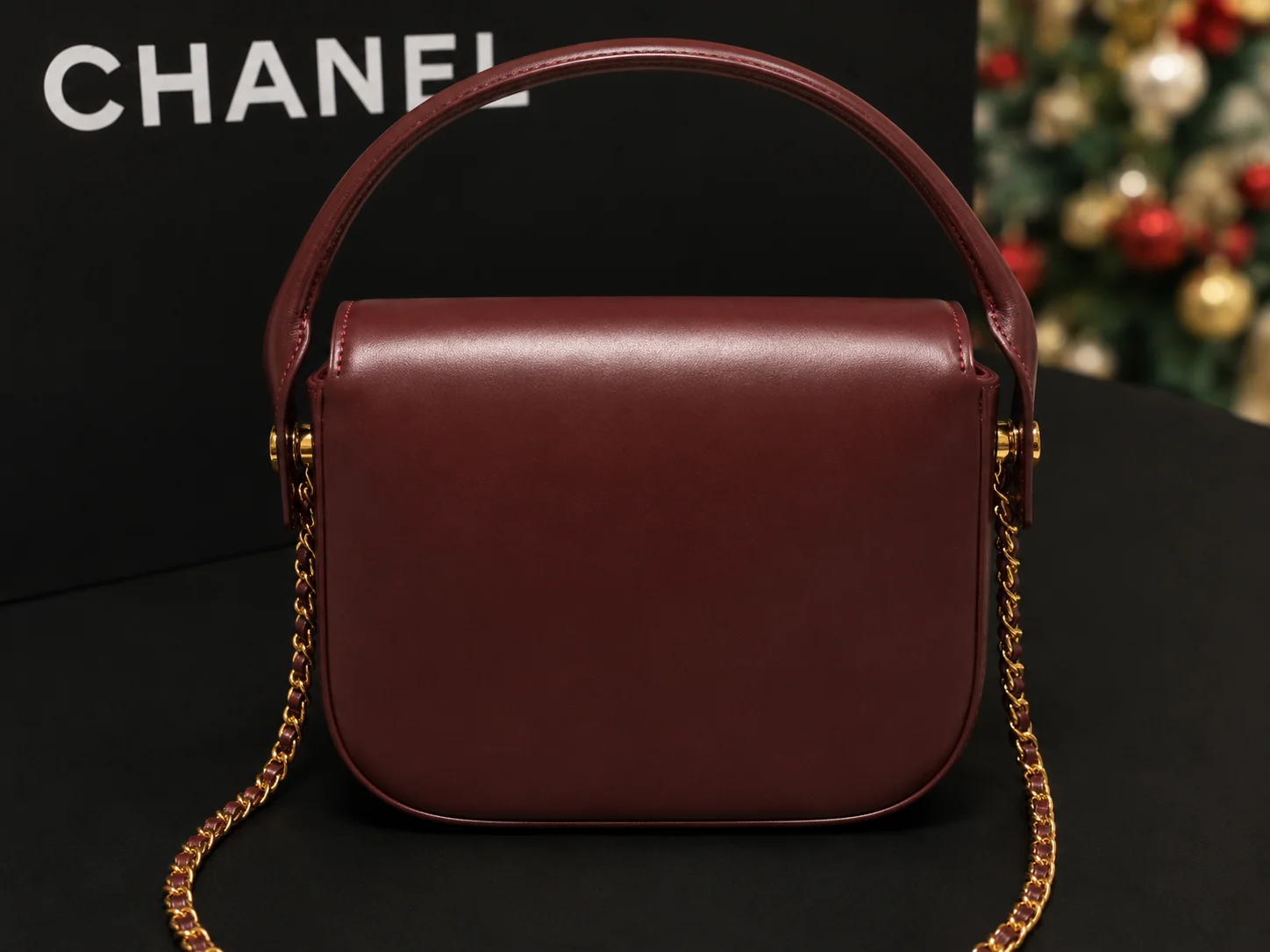 Chanel AS6424 Mini Flap in Burgundy Shiny Calfskin