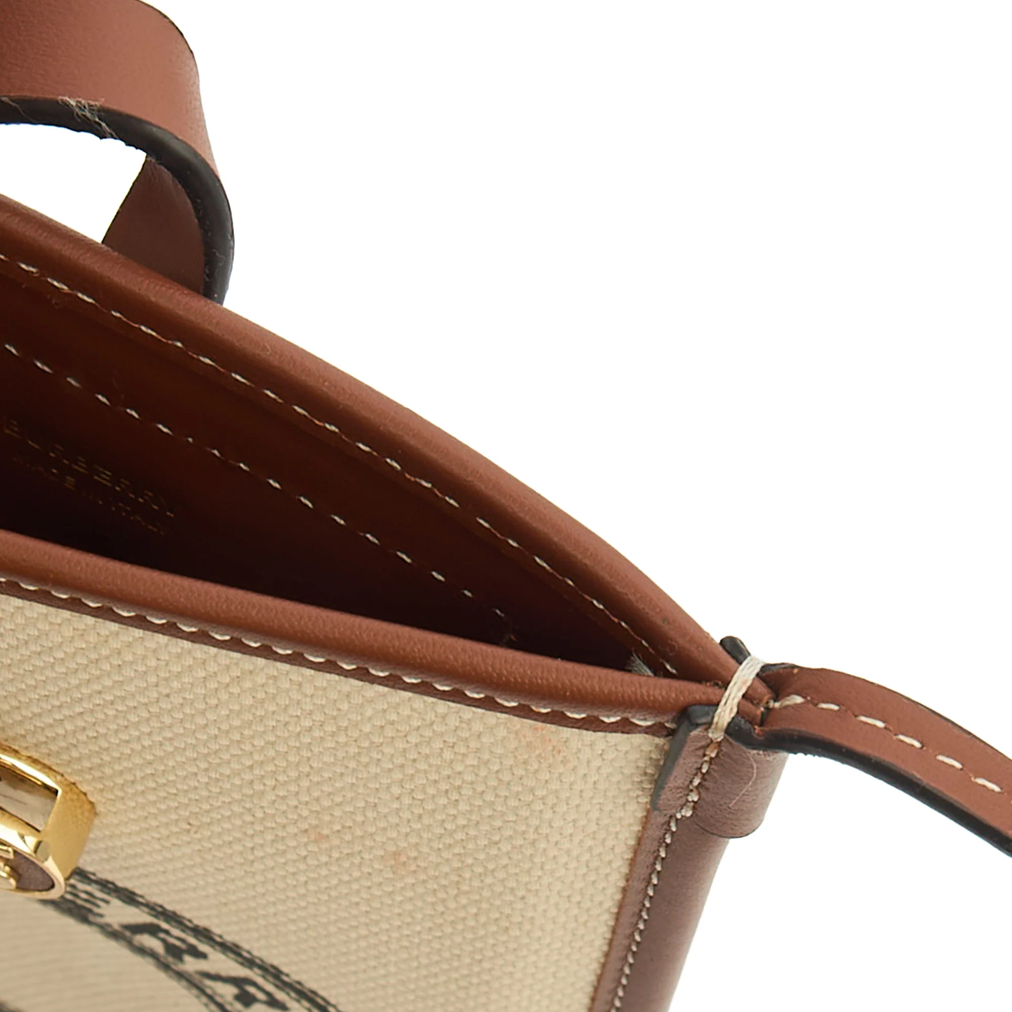 Picture of Burberry Cross Body 55s Phone Case in White, Fabric