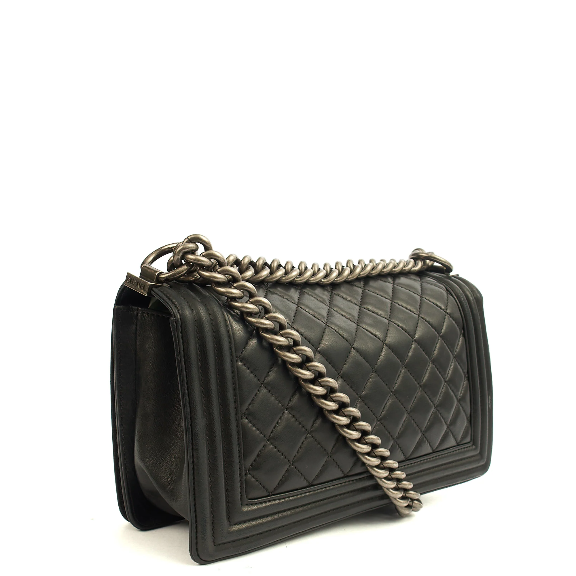 Picture of Chanel Shoulder Bag Boy - Medium in Black, Calfskin Leather