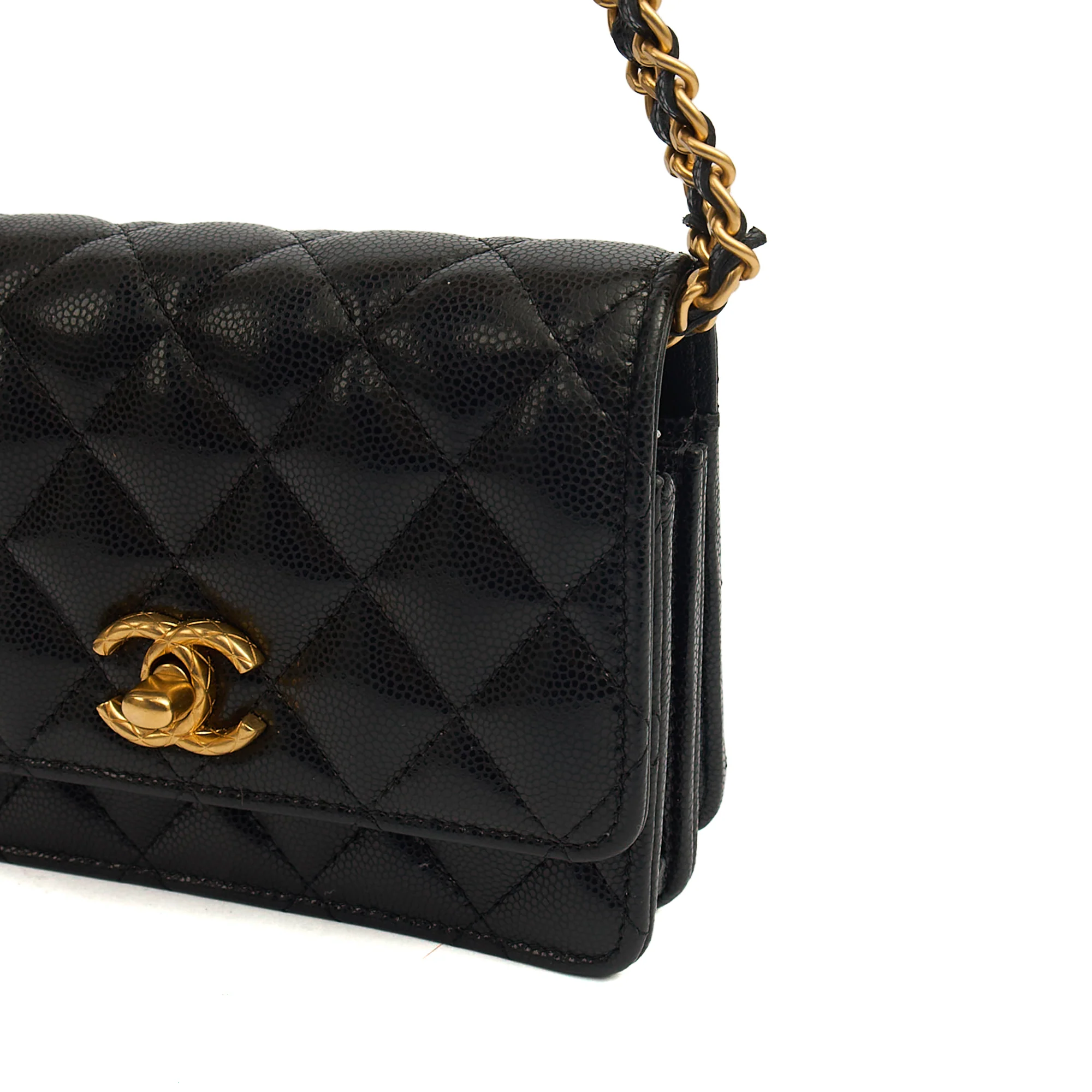 Picture of Chanel Cross Body Wallet on Chain in Black, Caviar Leather