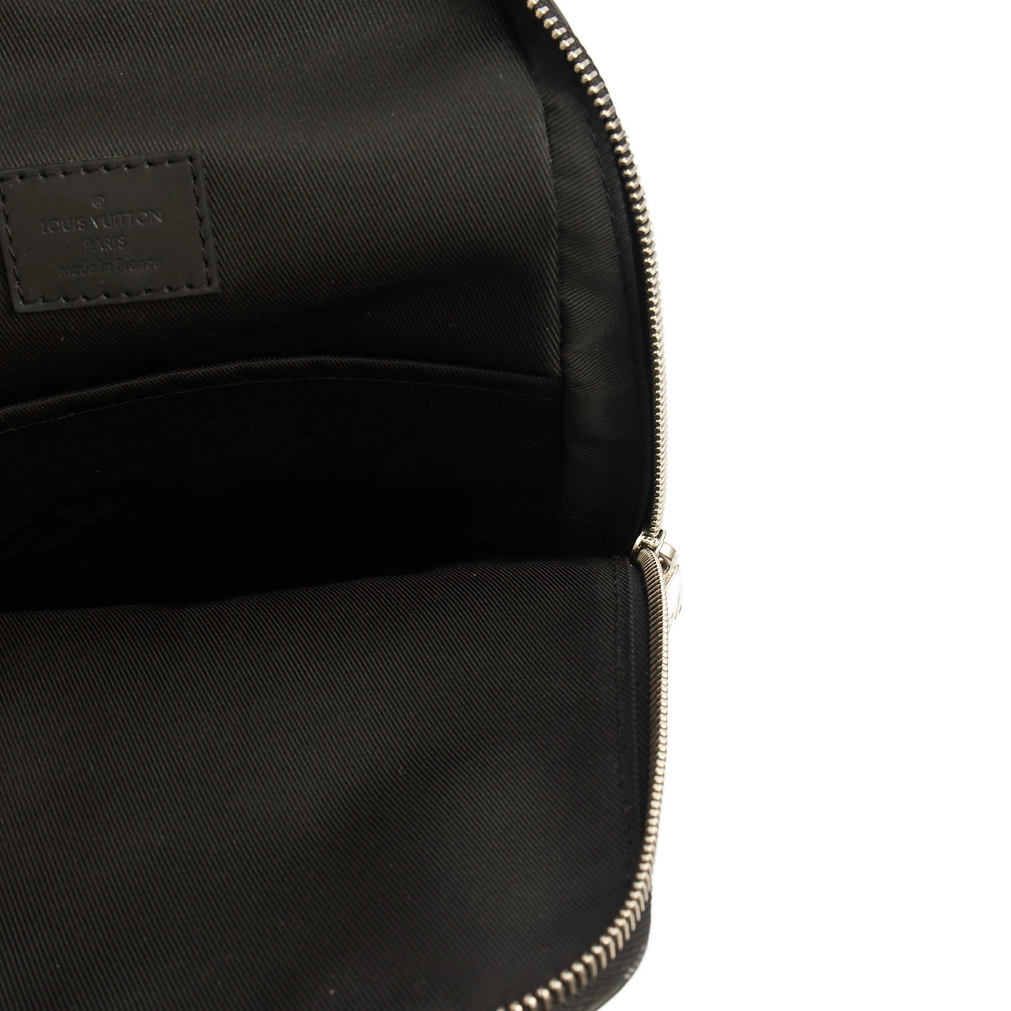 Picture of Louis Vuitton Cross Body Avenue Sling bag in Damier Graphite, Canvas