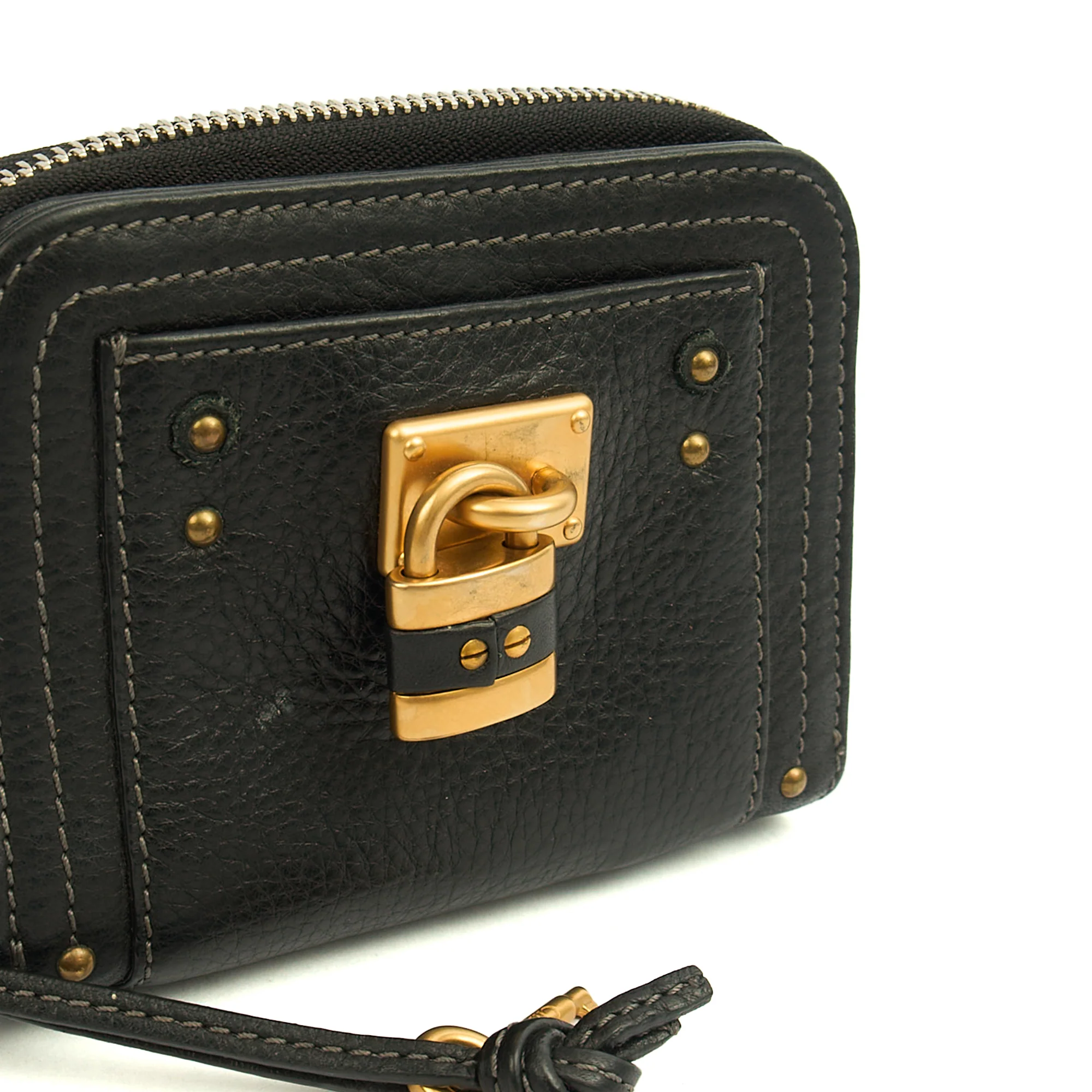 Picture of Chloe Wallet Paddington Wallet in Black, Calfskin Leather