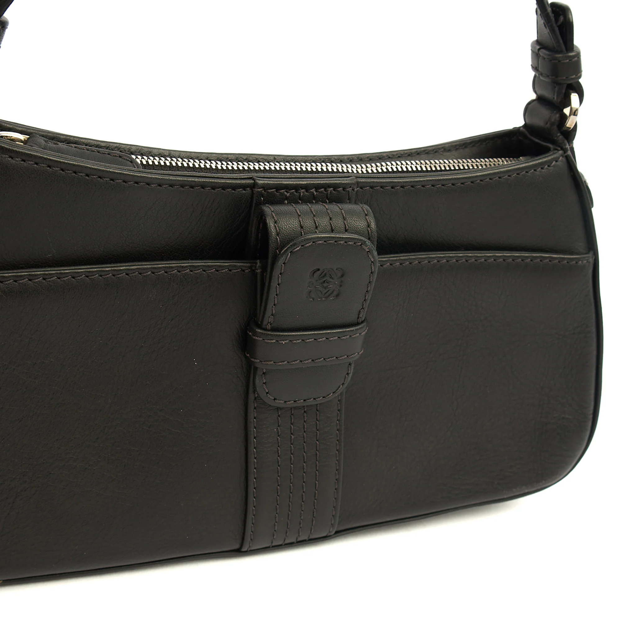 Picture of Loewe Shoulder Bag Shoulder Bag in Black, Leather