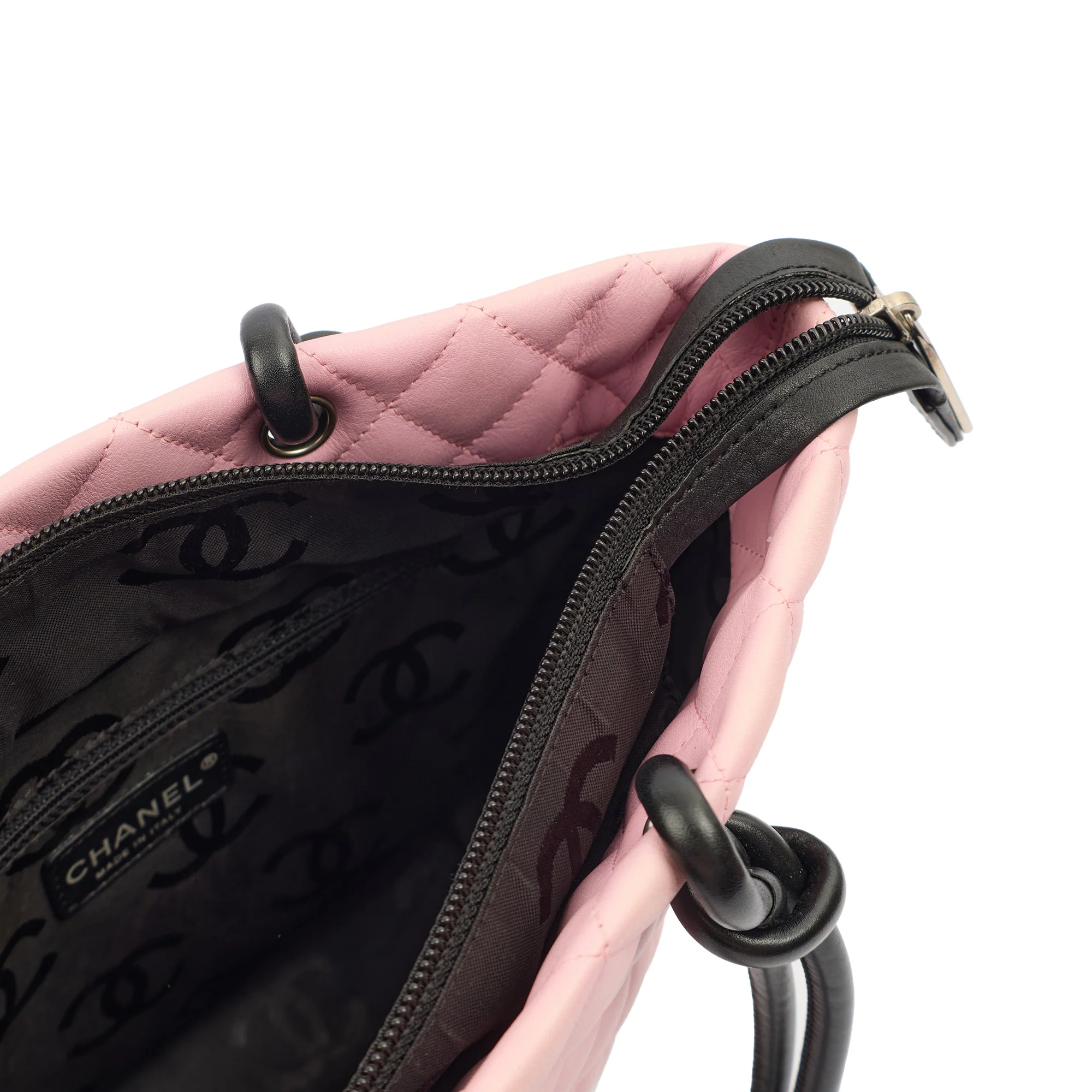 Picture of Chanel Tote Cambon Tote in Pink, Lambskin Leather