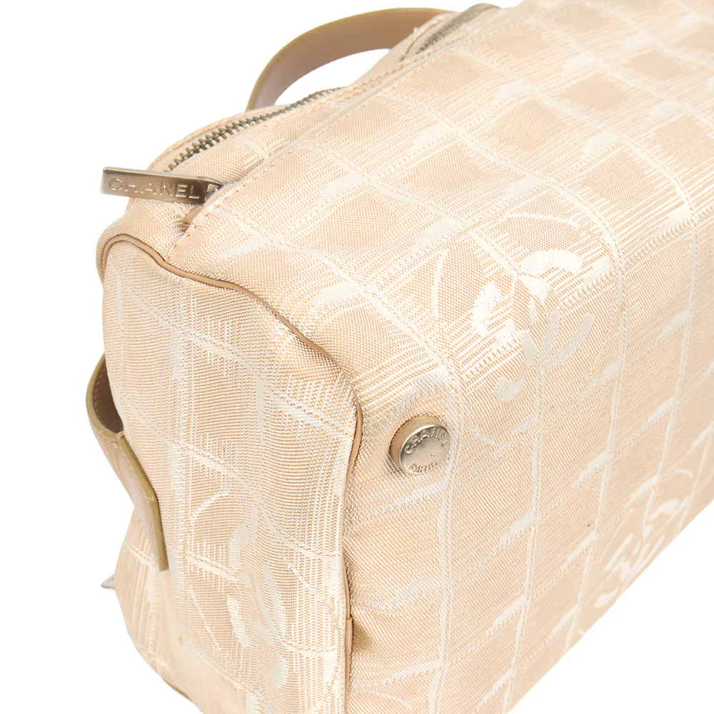 Picture of Chanel Travel Line Pouch in Pink, Canvas