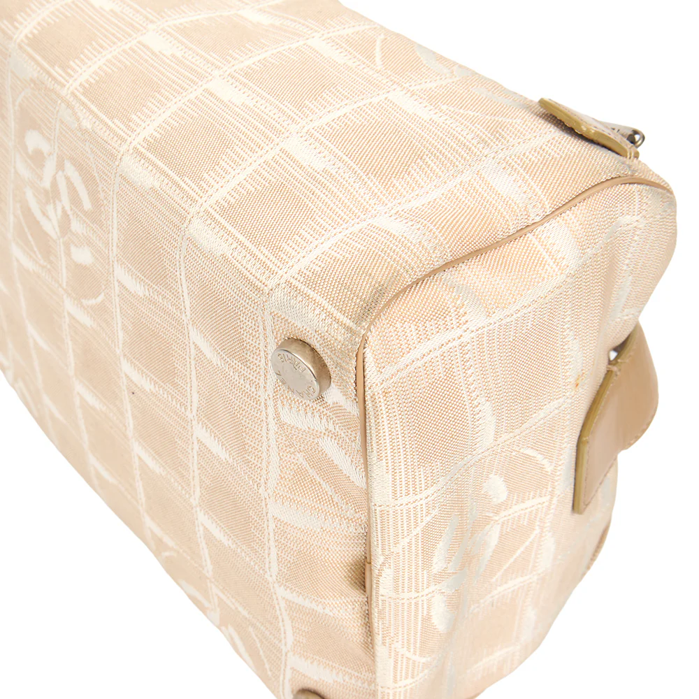 Picture of Chanel Travel Line Pouch in Pink, Canvas