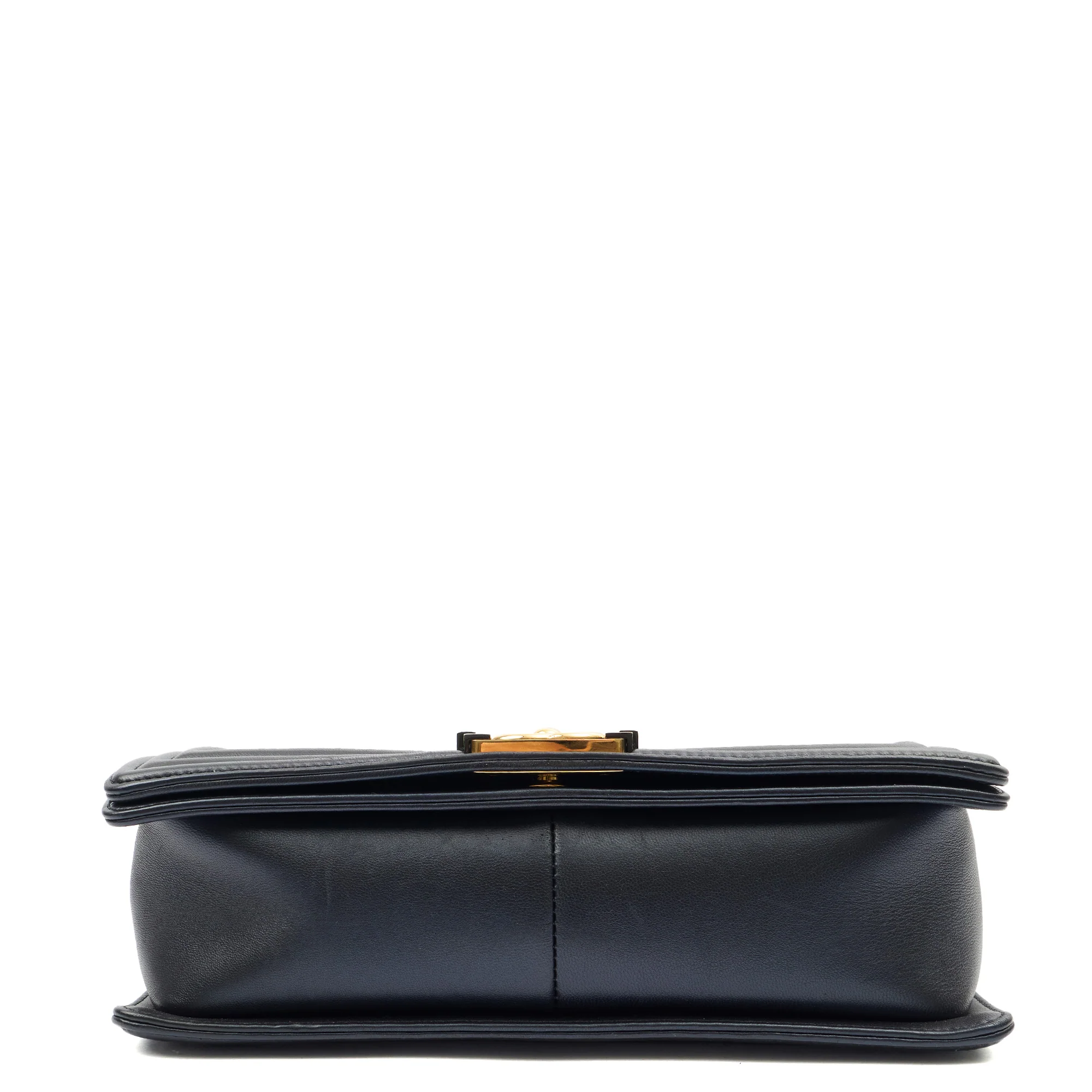 Picture of Chanel Shoulder Bag Boy - New Medium in Blue, Leather
