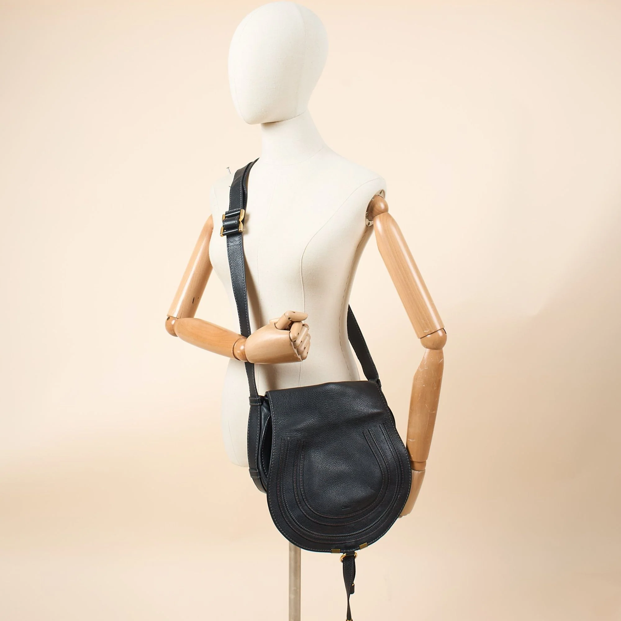 Picture of Chloe Cross Body Marcie Satchel in Black, Calfskin Leather