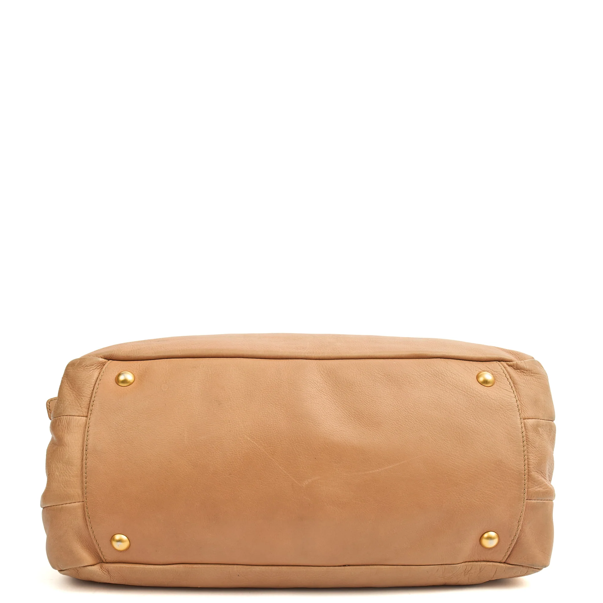 Picture of Miu Miu Tote Tote in Neutral, Leather