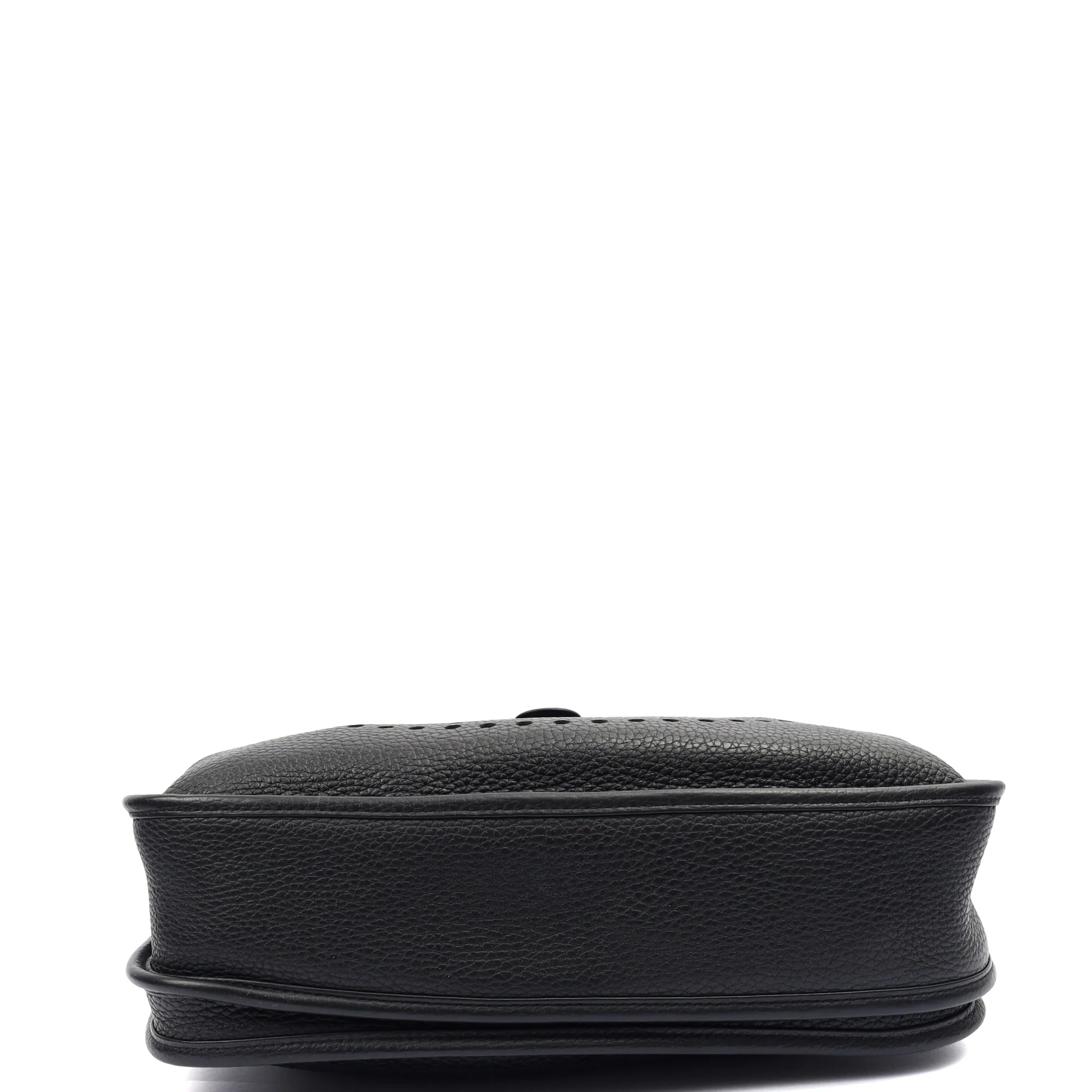 Picture of Hermes Cross Body Evelyne 29 in Black, Clemence Leather