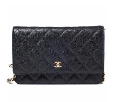 Chanel Caviar Quilted Wallet in Black