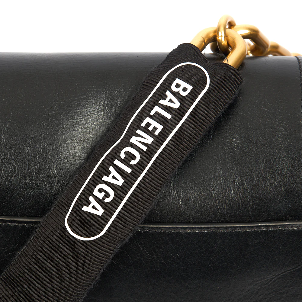 Picture of Balenciaga Shoulder Bag Downtown - Small in Black, Veau (Calfskin)