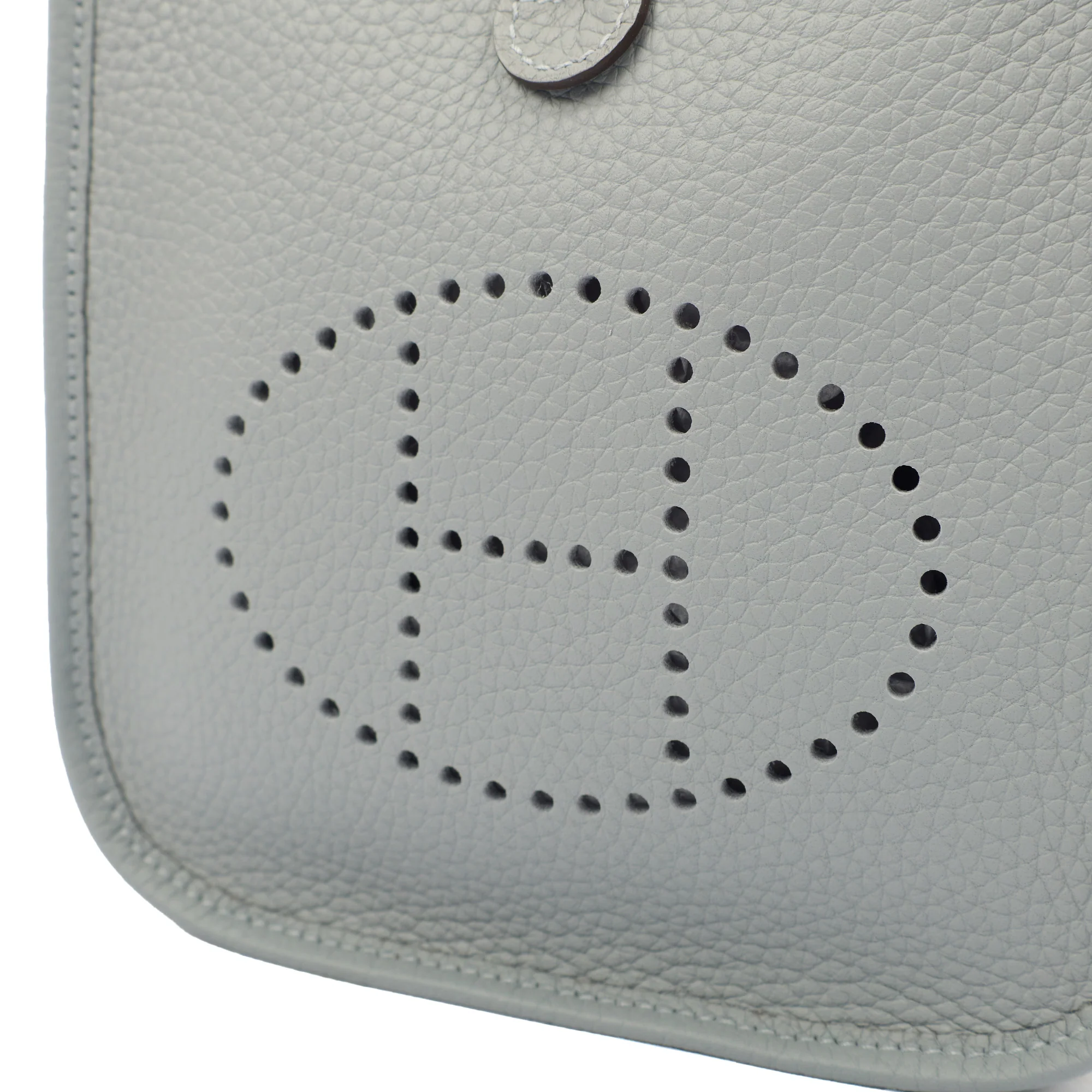 Picture of Hermes Cross Body Evelyne 16 (TPM) in Gris Pantin, Clemence Leather