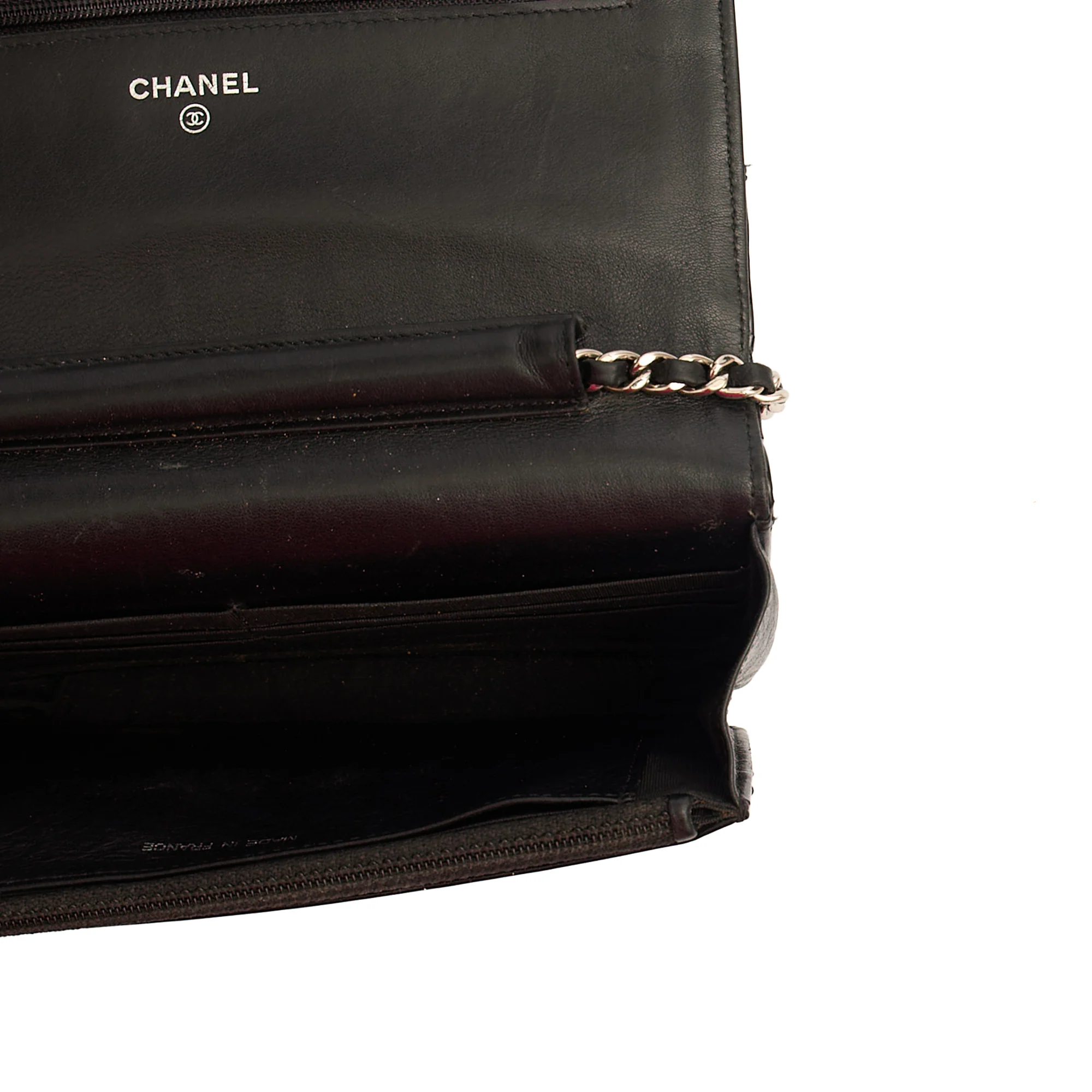 Picture of Chanel Cross Body Wallet on Chain in Black, Patent Leather