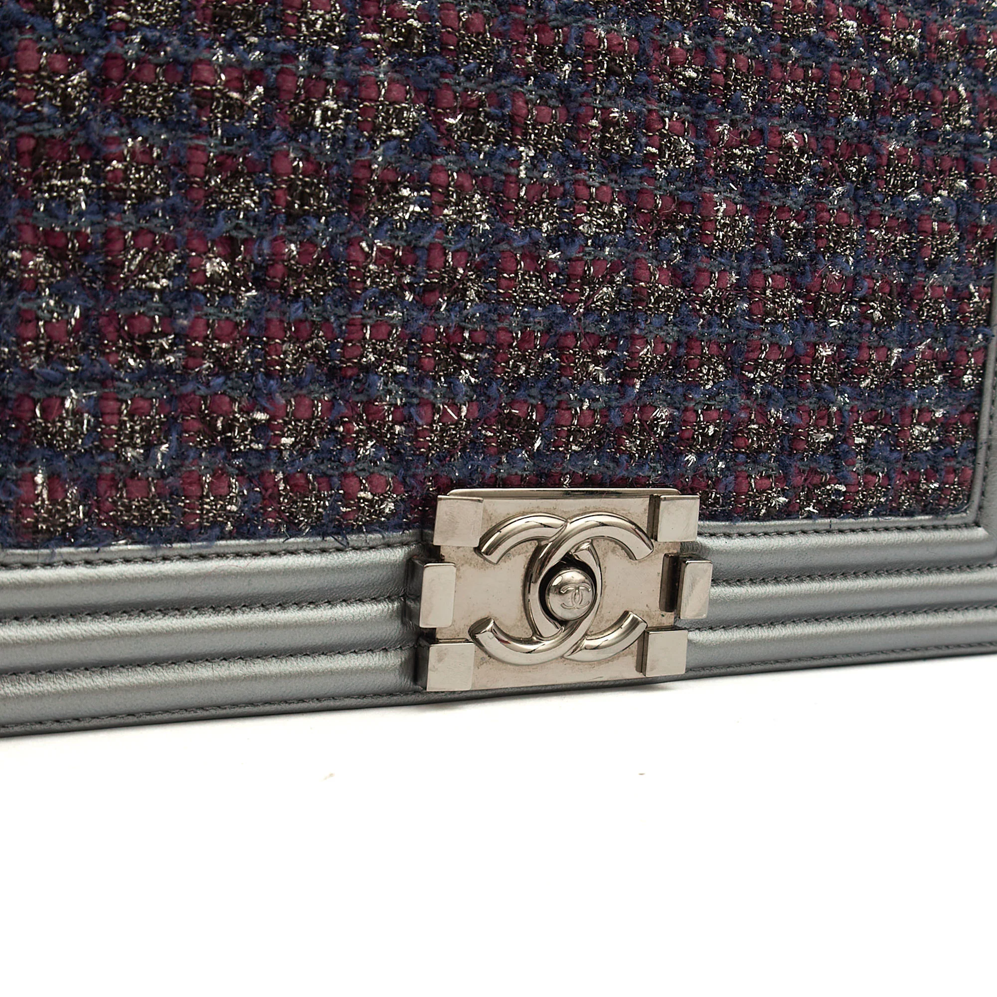 Picture of Chanel Shoulder Bag Boy - Medium in Multi, Fabric